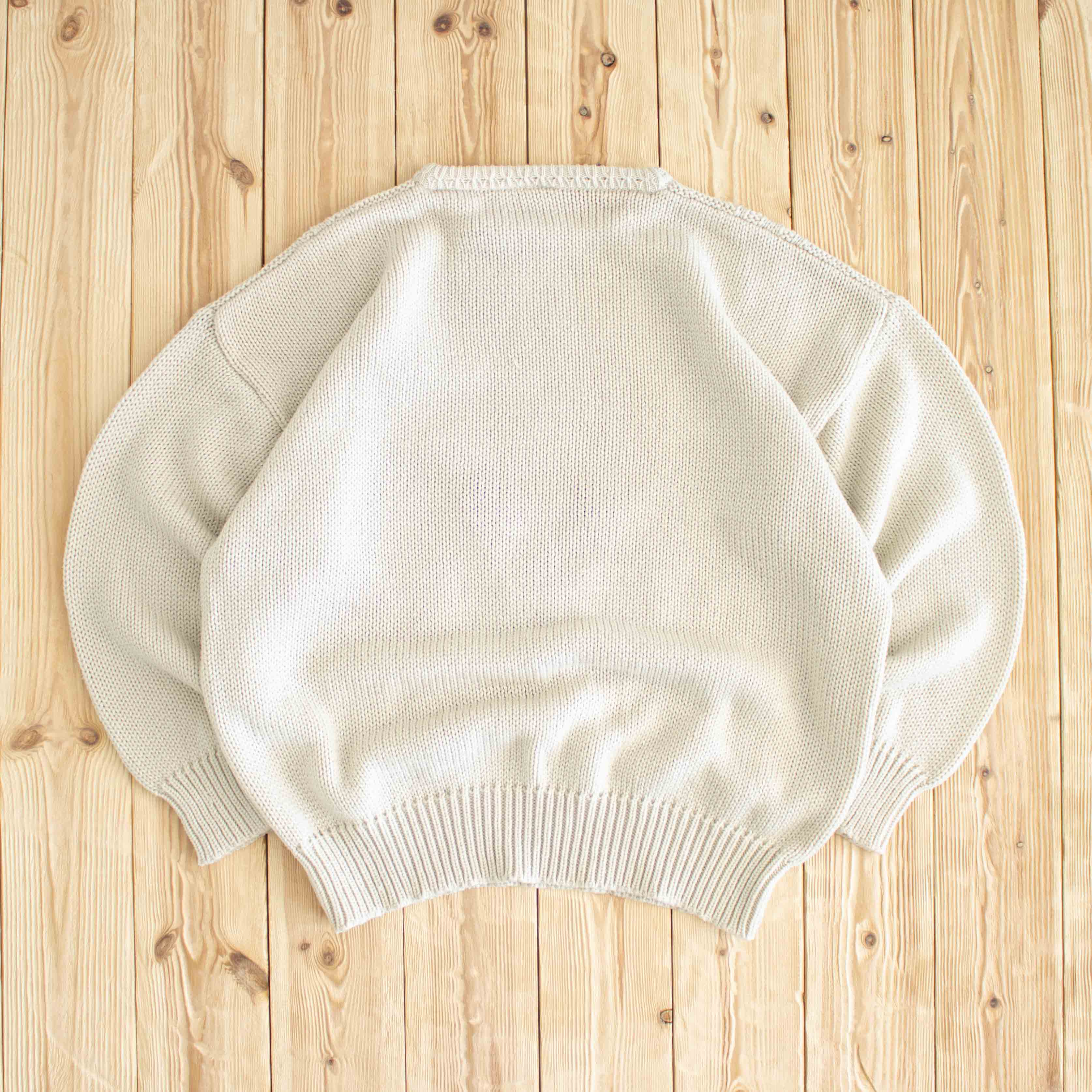 (M) Flowers Vintage Embroidered Sweater Beige