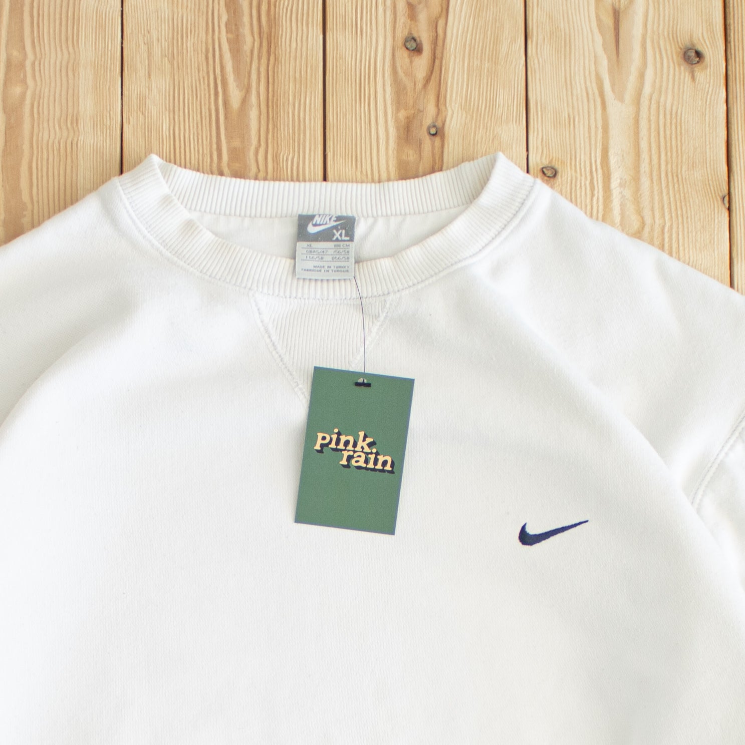 (XL) Nike Vintage Essential Embroidered Sweatshirt White