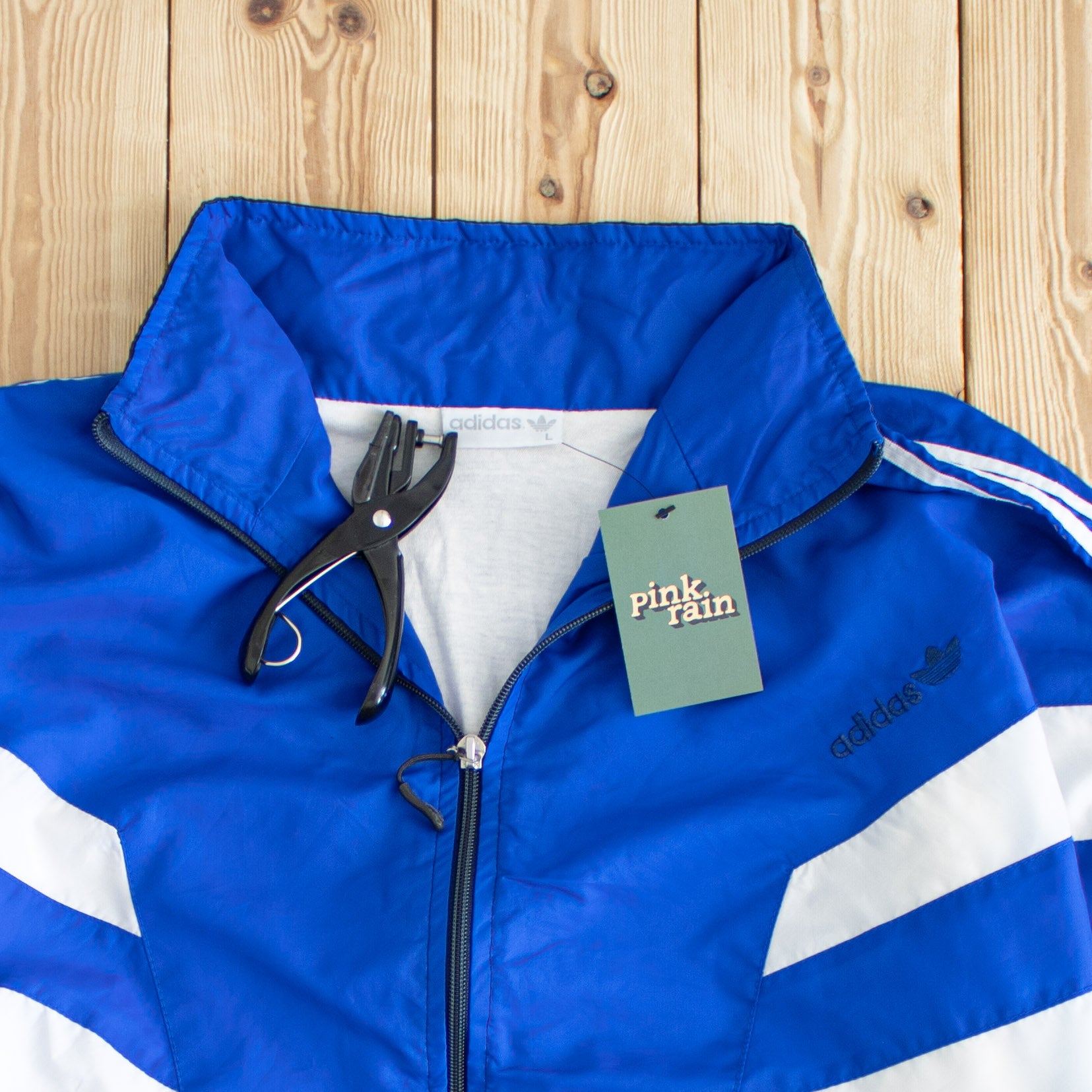 (M/L) Adidas Vintage Embroidered Jacket Blue