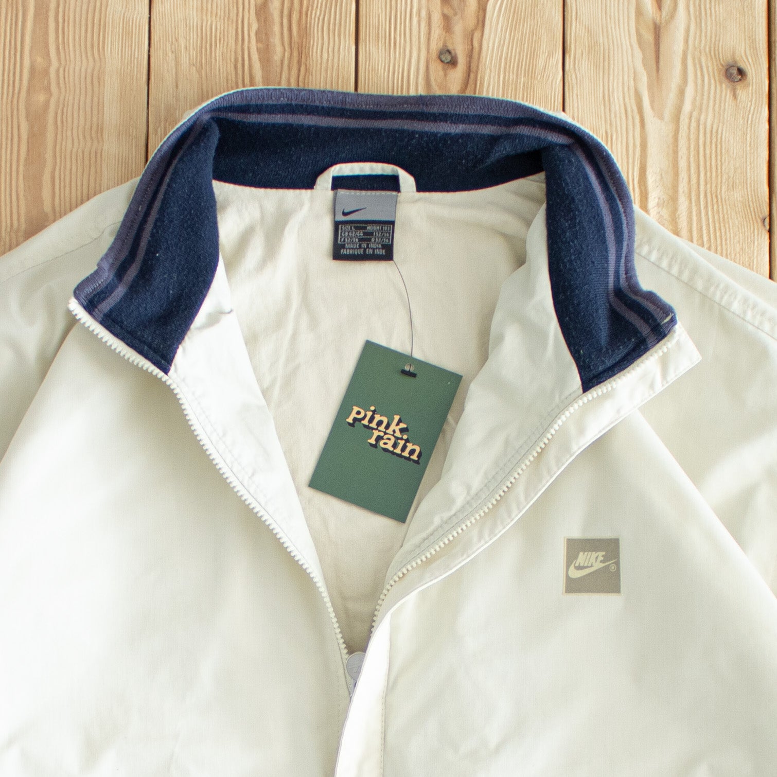 (L) Nike Vintage Jacket Beige
