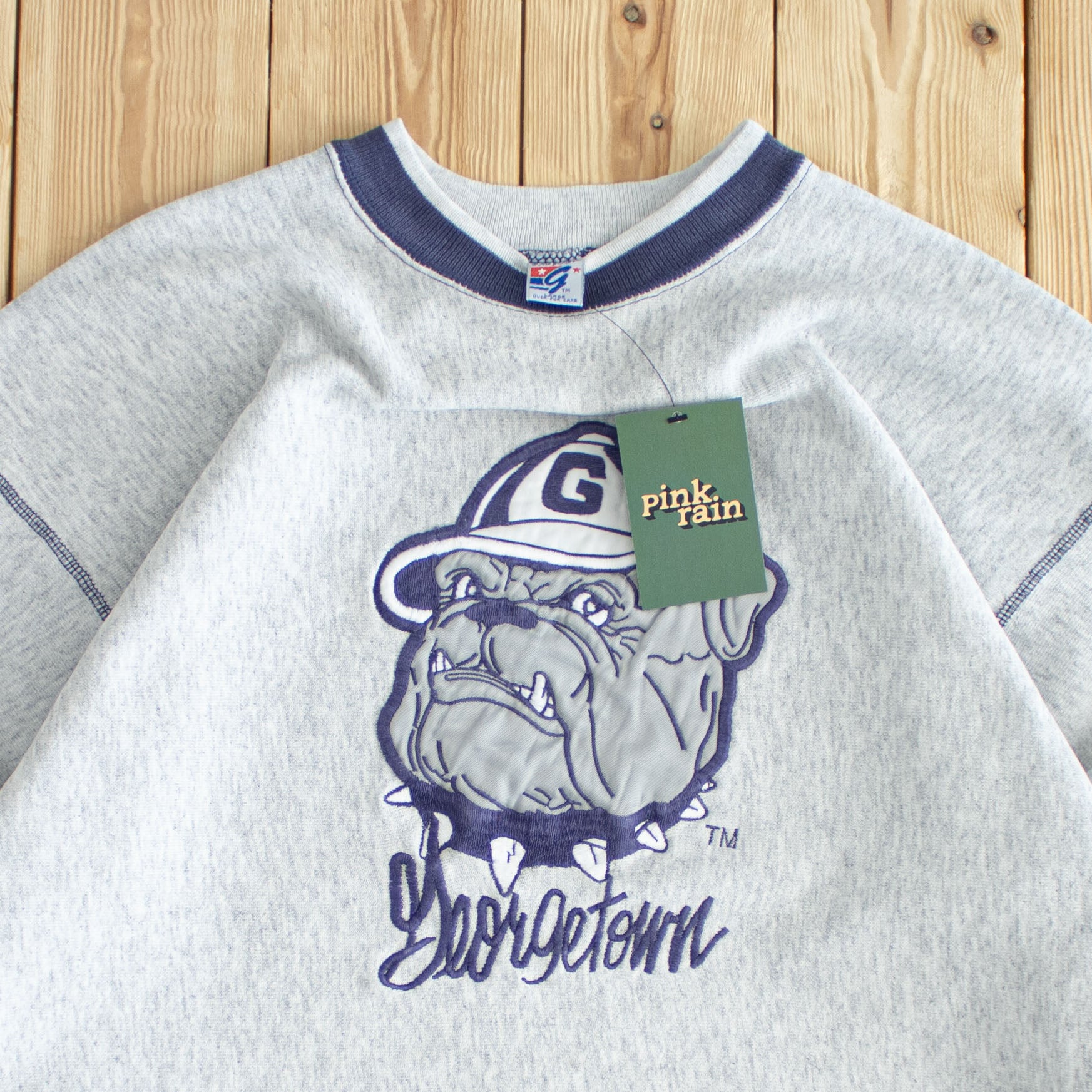 (M/L) Georgetown Bulldogs Vintage Embroidered Sweatshirt Gray