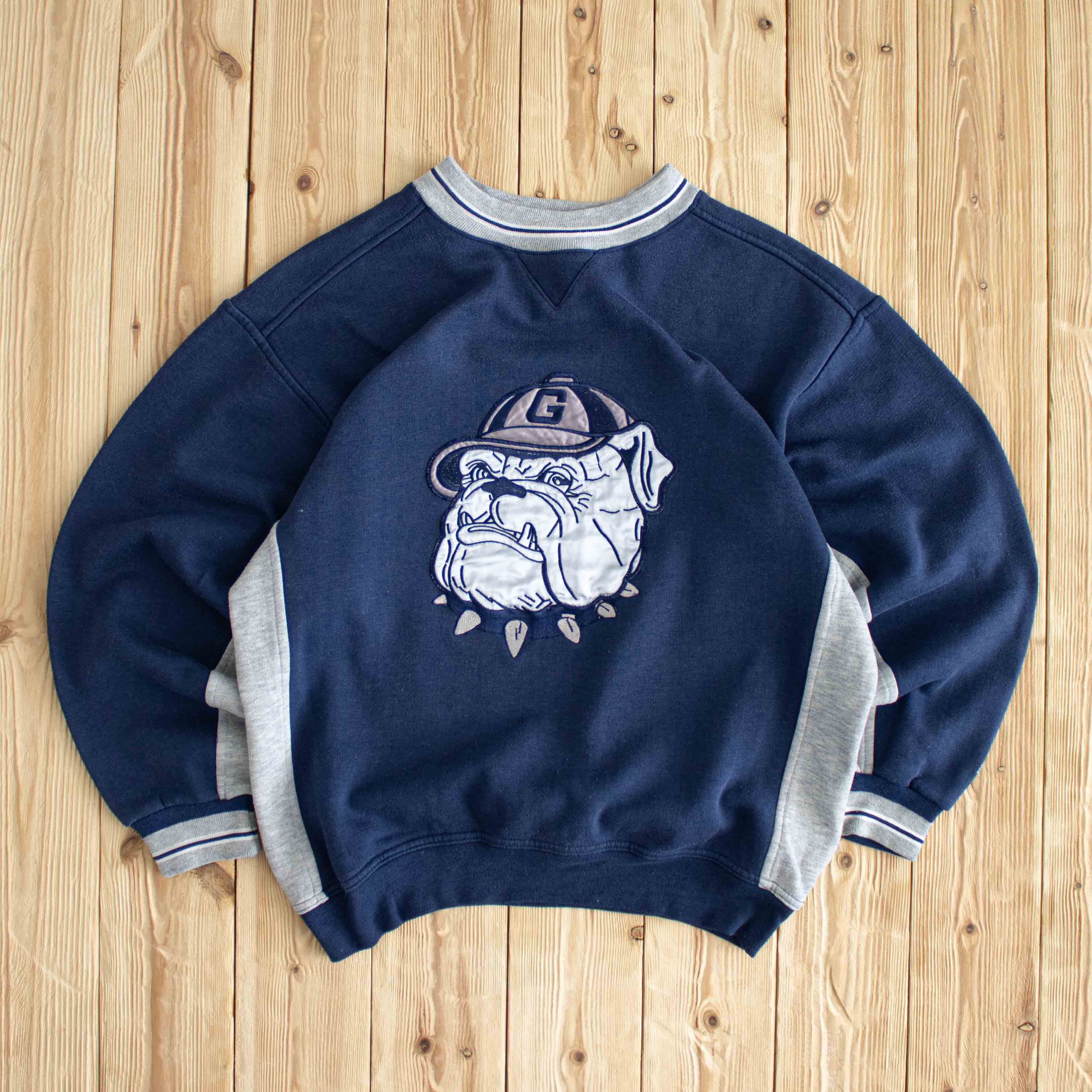 (M) Starter Vintage Georgetown Bulldogs Embroidered Sweatshirt Blue