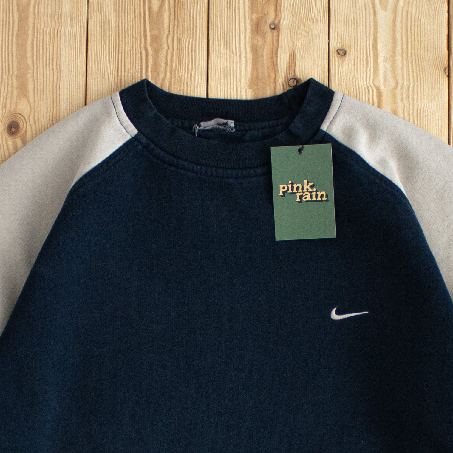 (M) Nike Essential Vintage Embroidered Sweatshirt Blue