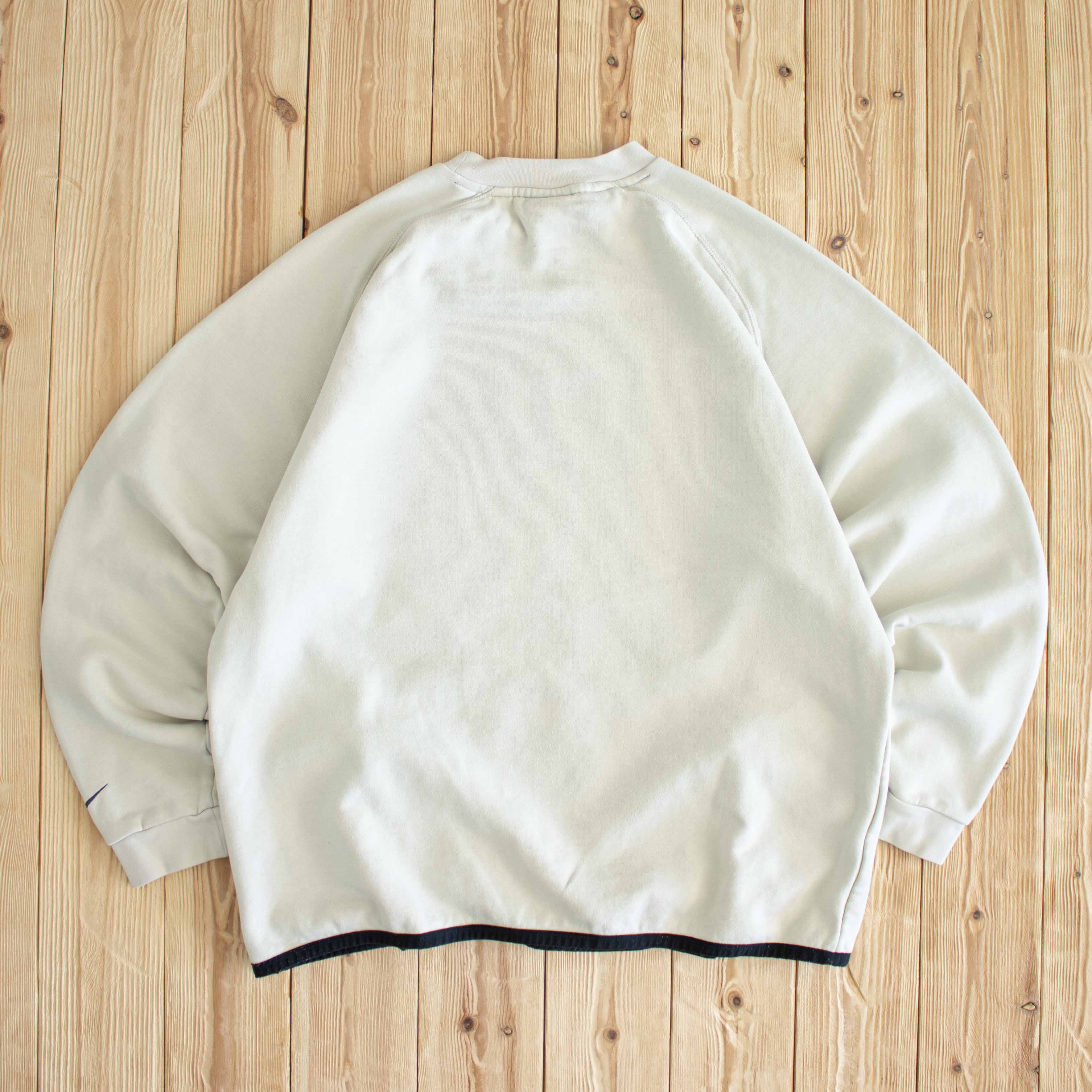 (L) Nike Spell Out Vintage Embroidered Sweatshirt Beige