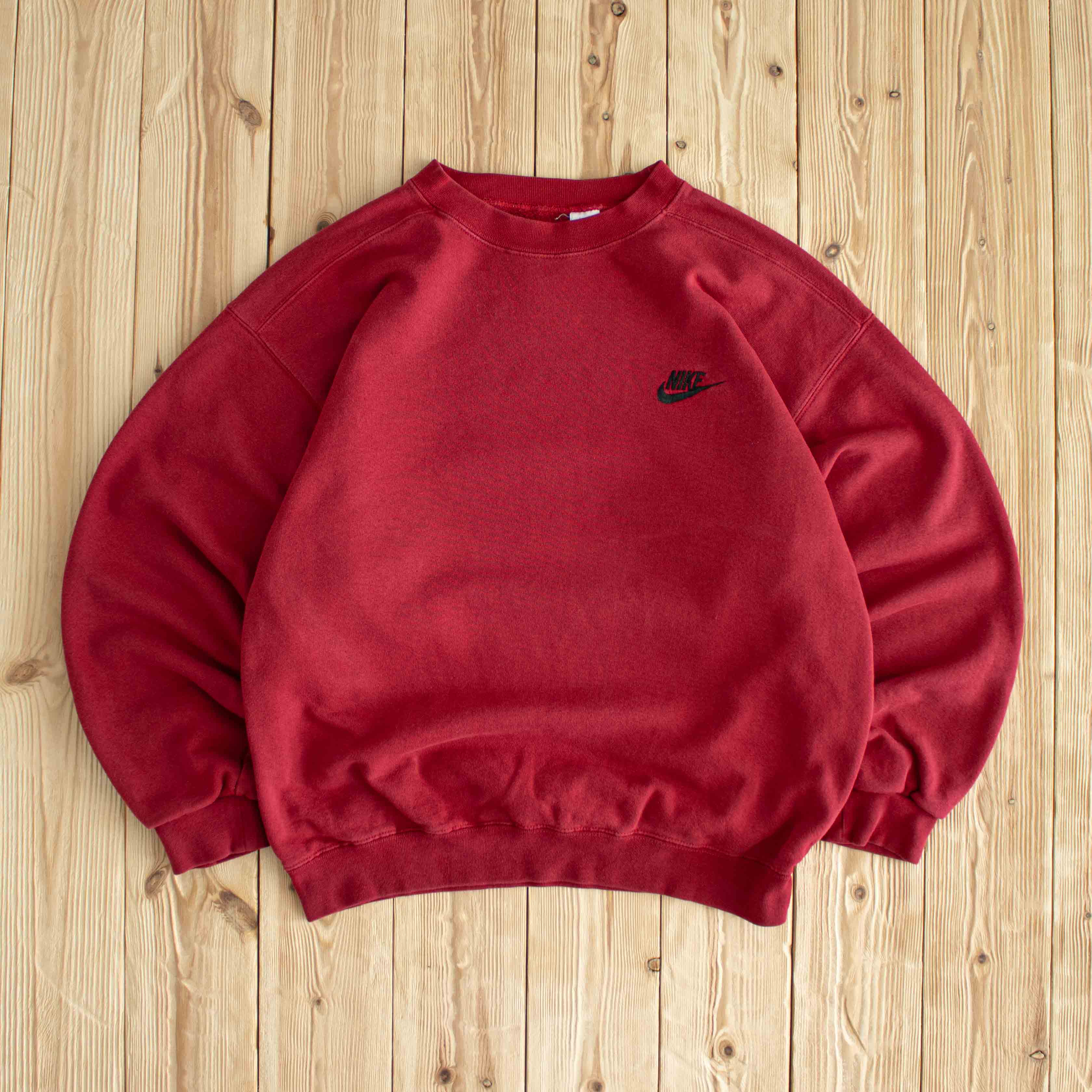 (S/M) Nike Vintage Essential Embroidered Sweatshirt Red