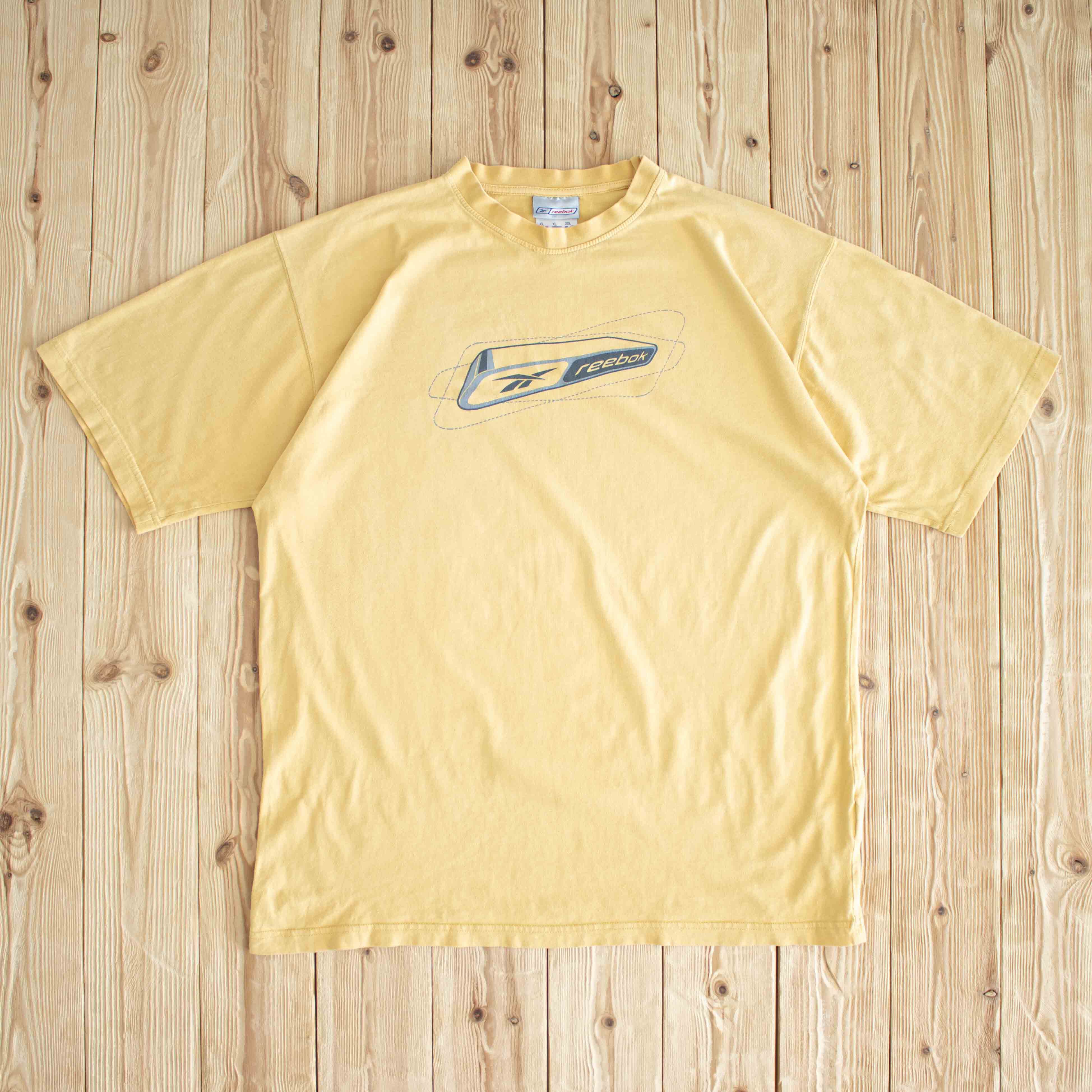 (L/XL) Reebok Vintage Printed T-Shirt Yellow