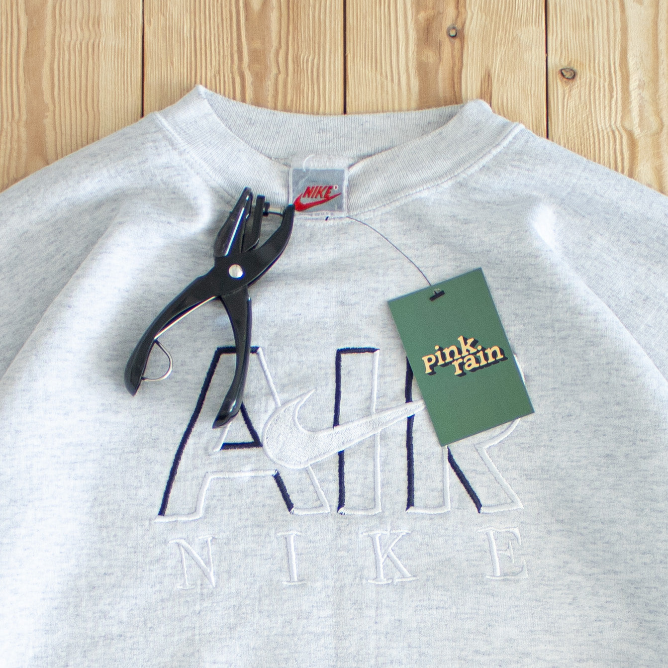 (S/M) Nike Air Vintage Embroidered Sweatshirt Gray