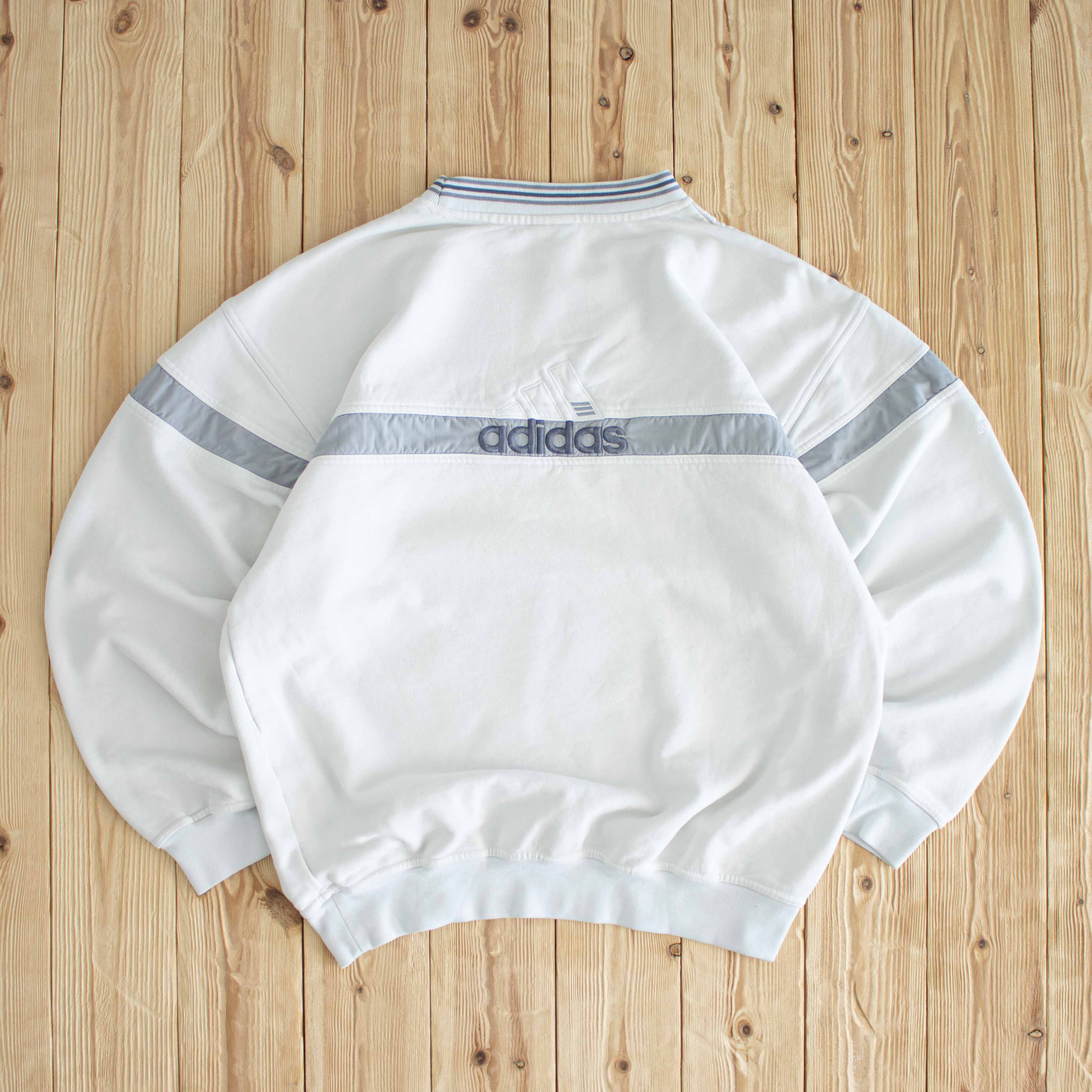 (L) Adidas Vintage Logo Embroidered Sweatshirt White