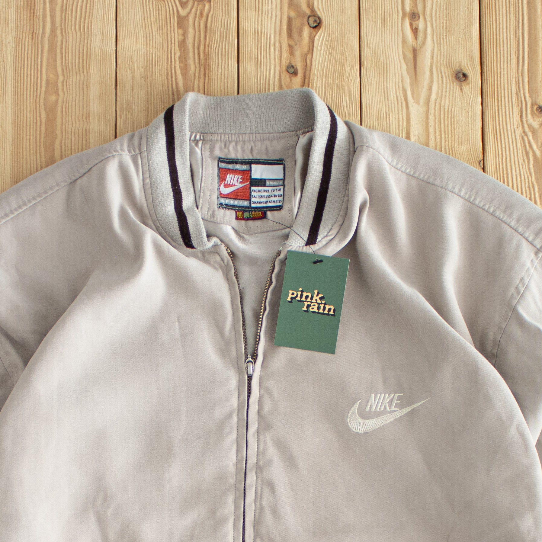 (L) Nike Vintage Embroidered Jacket Beige