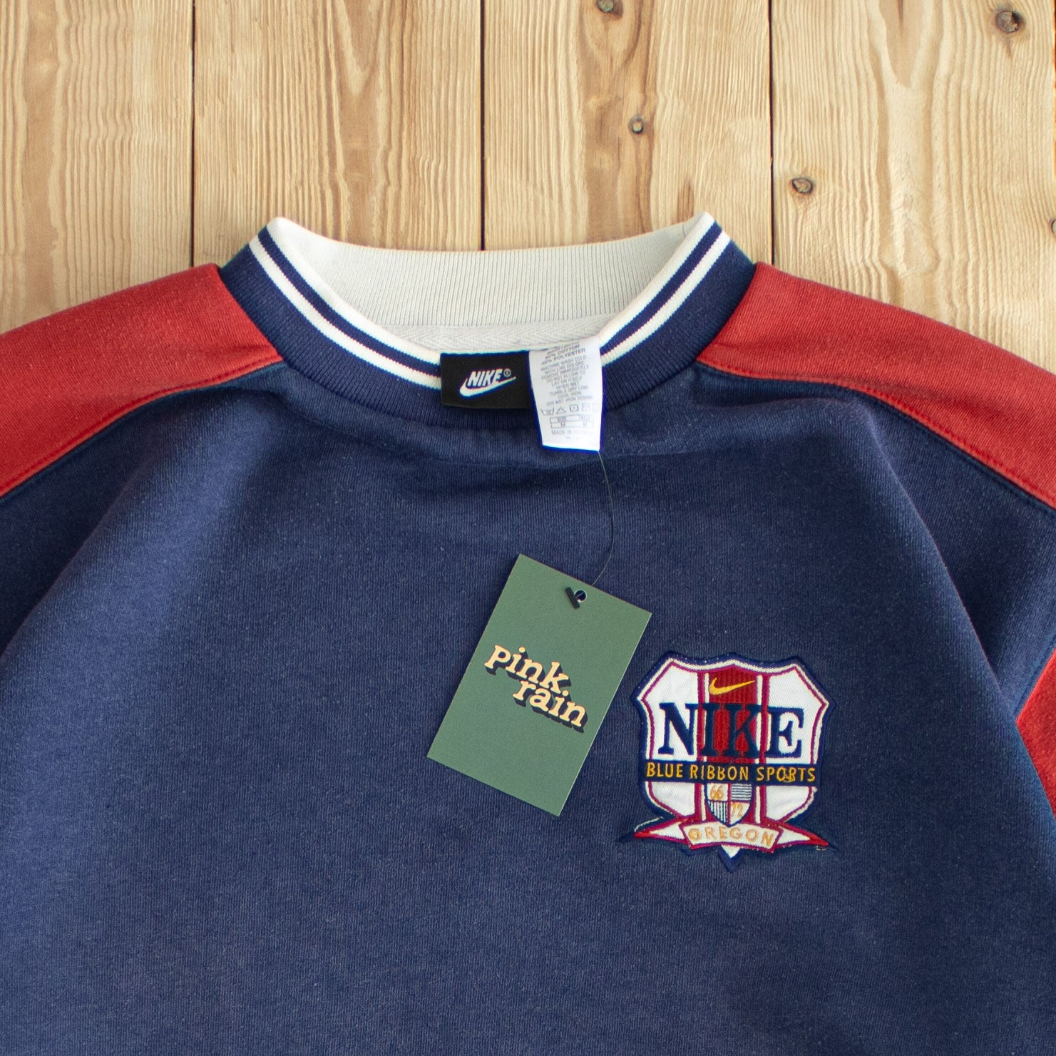(M) Nike Blue Ribbon Sports Vintage Embroidered Sweatshirt Blue