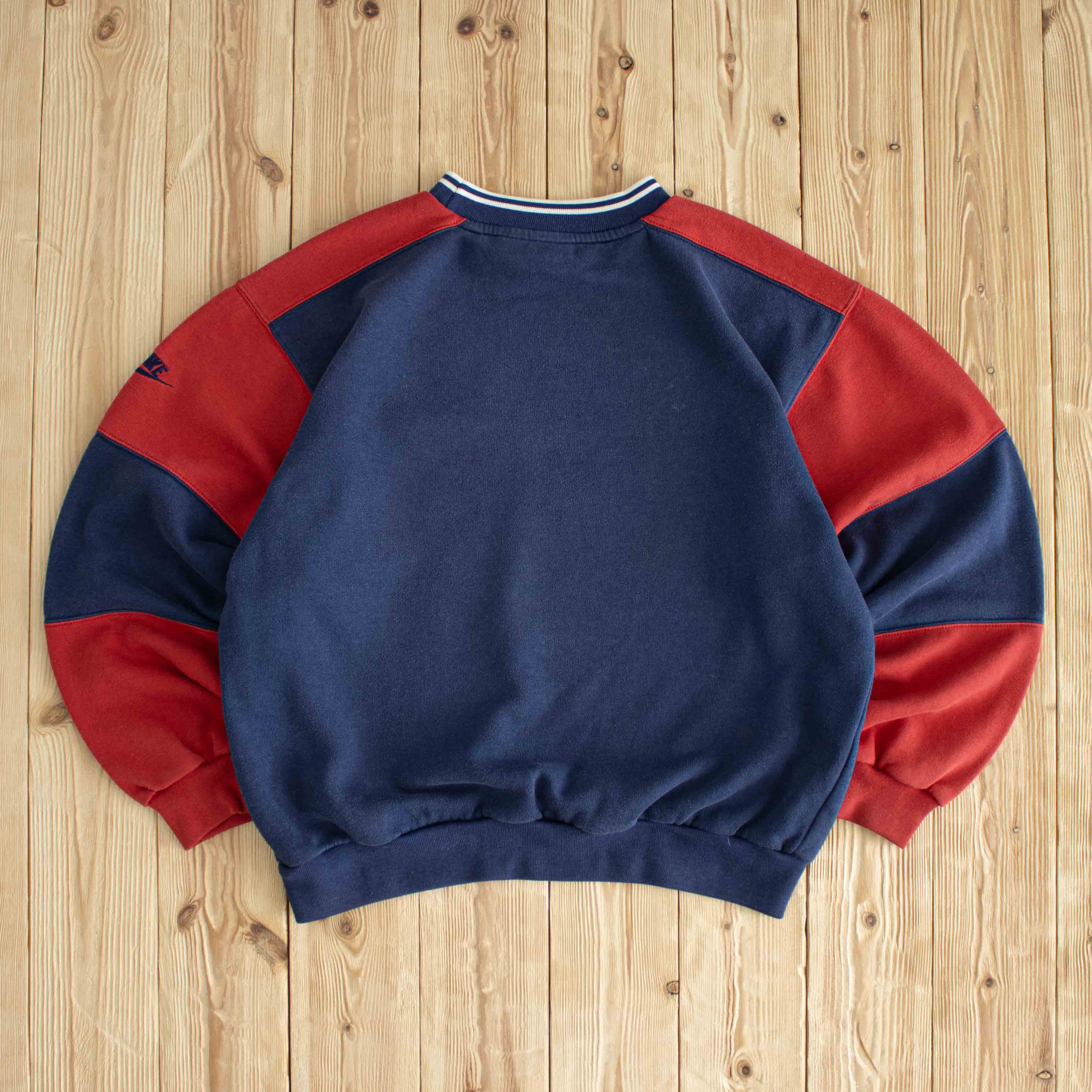 (M) Nike Blue Ribbon Sports Vintage Embroidered Sweatshirt Blue