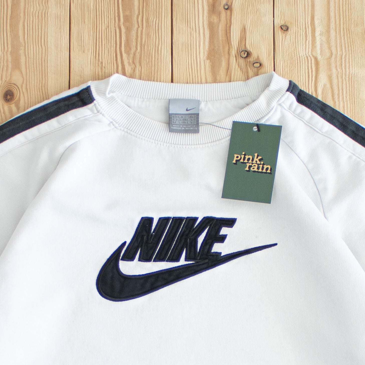 (M) Nike Logo Vintage Embroidered Sweatshirt White