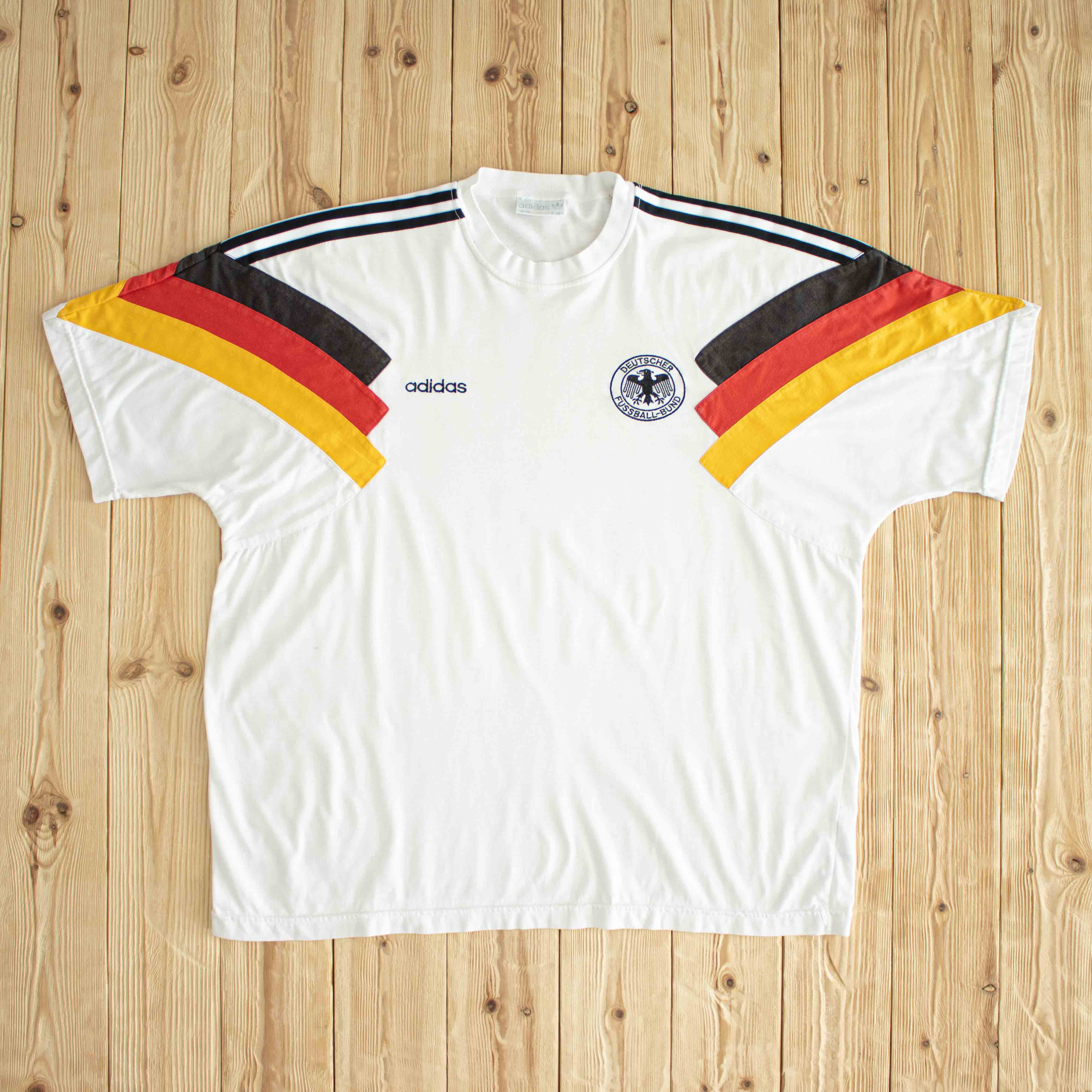 (L/XL) Adidas Deutscher Fussball-Bund Vintage Embroidered T-Shirt White