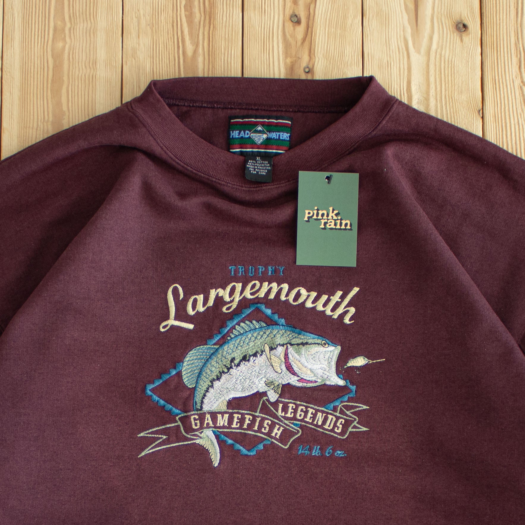 (XL) Largemouth Trophy Vintage Embroidered Sweatshirt Burgundy
