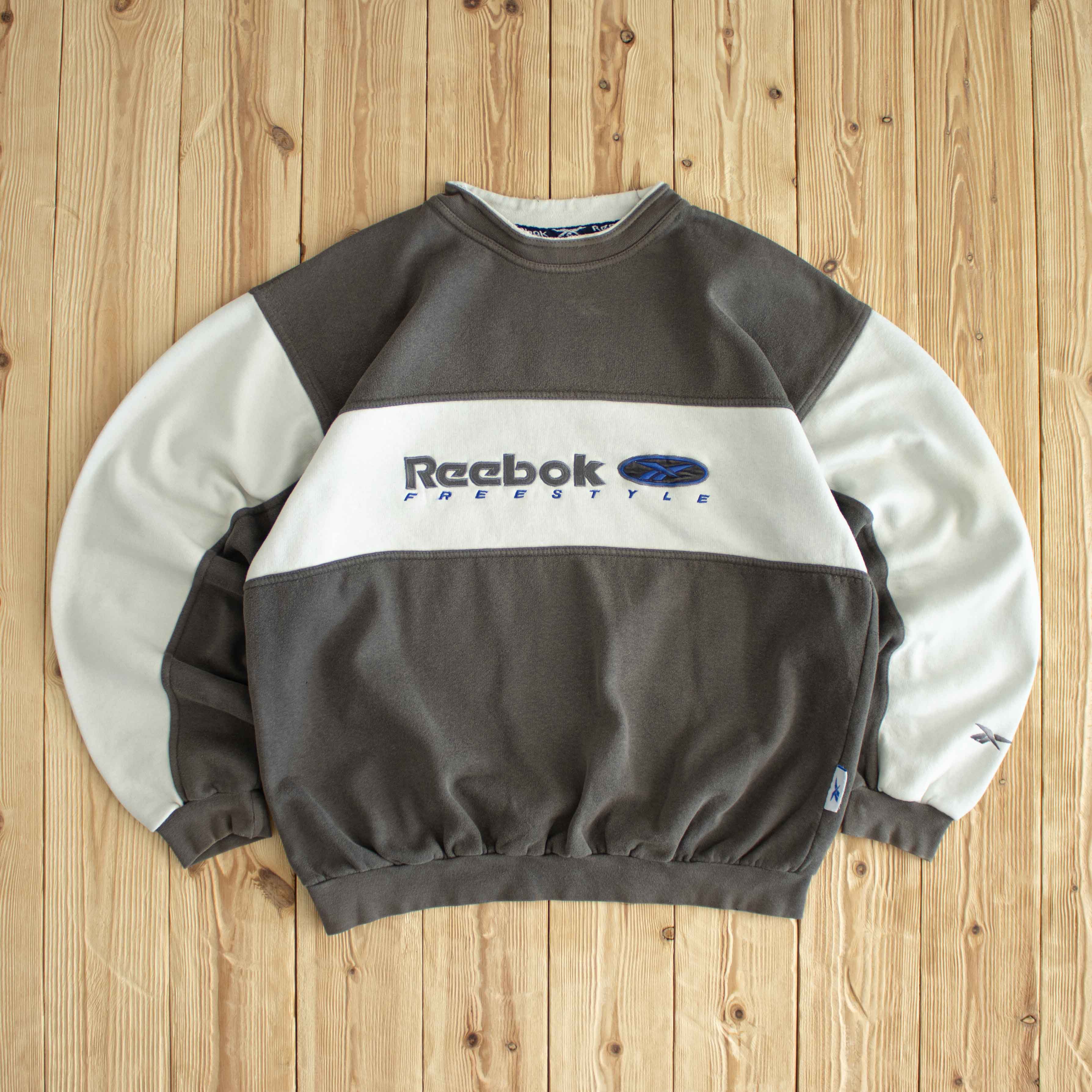 (M) Reebok Freestyle Vintage Embroidered Sweatshirt Khaki