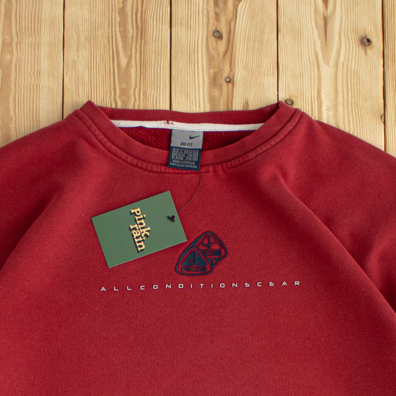 (L) Nike ACG Vintage Sweatshirt Red