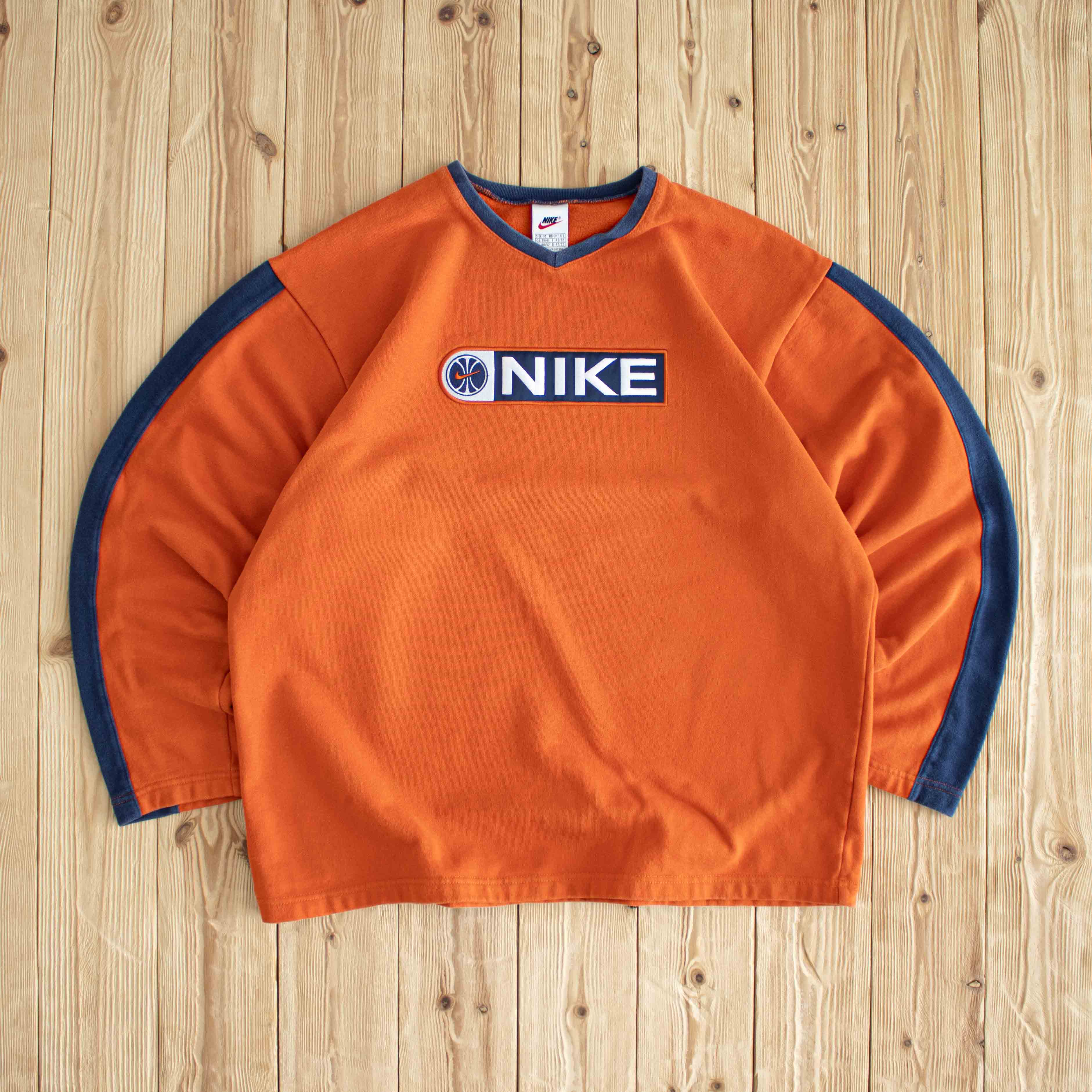 (M) Nike Spell Out Vintage Embroidered Sweatshirt Orange