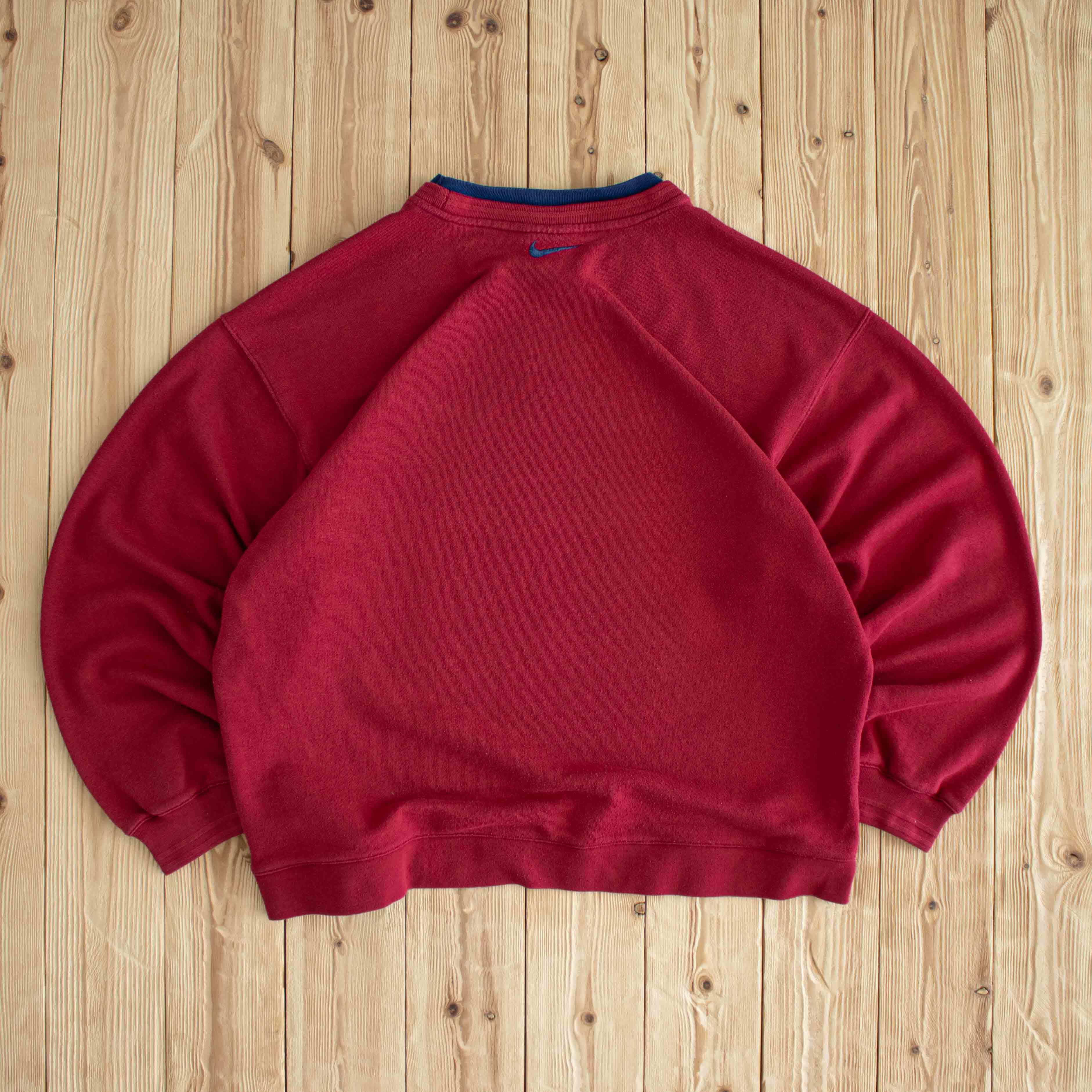 (L) Nike Authentic Athletic Vintage Embroidered Sweatshirt Red