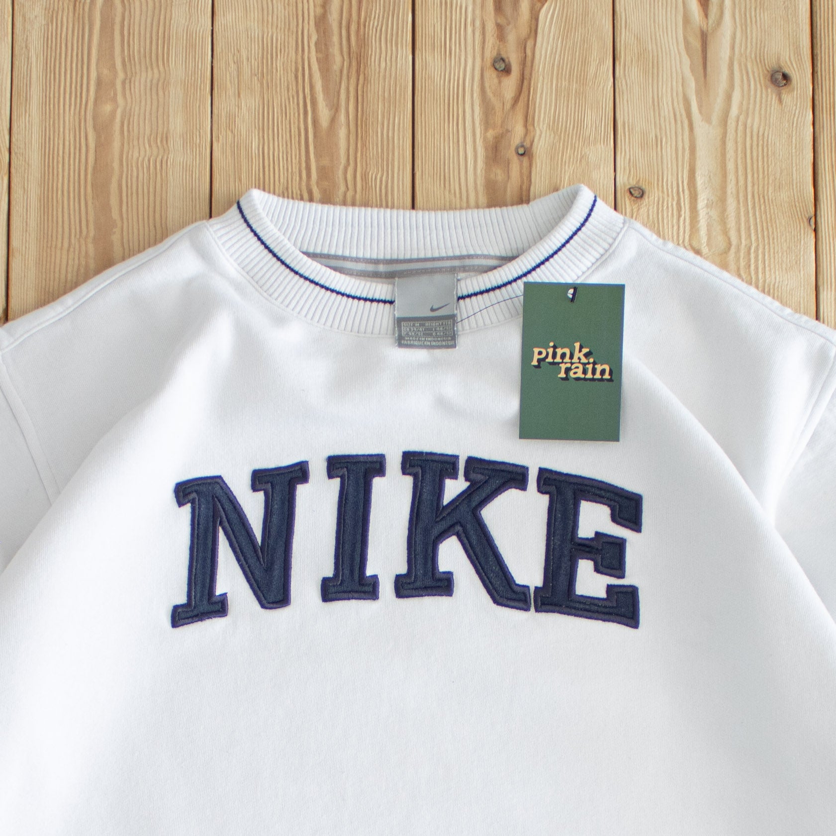 (M) Nike Spell Out Vintage Embroidered Sweatshirt White