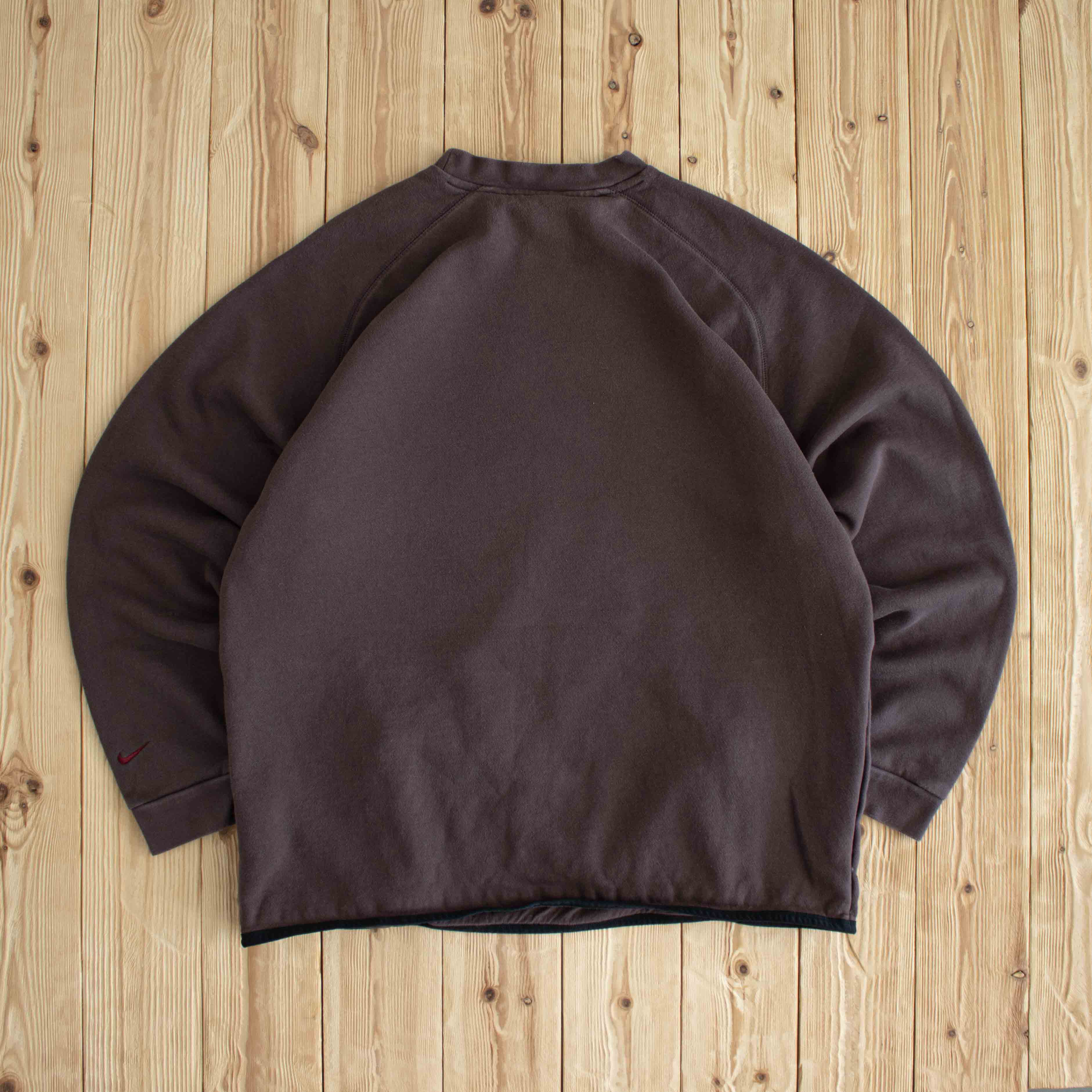 (L/XL) Nike Spell Out Vintage Embroidered Sweatshirt Brown