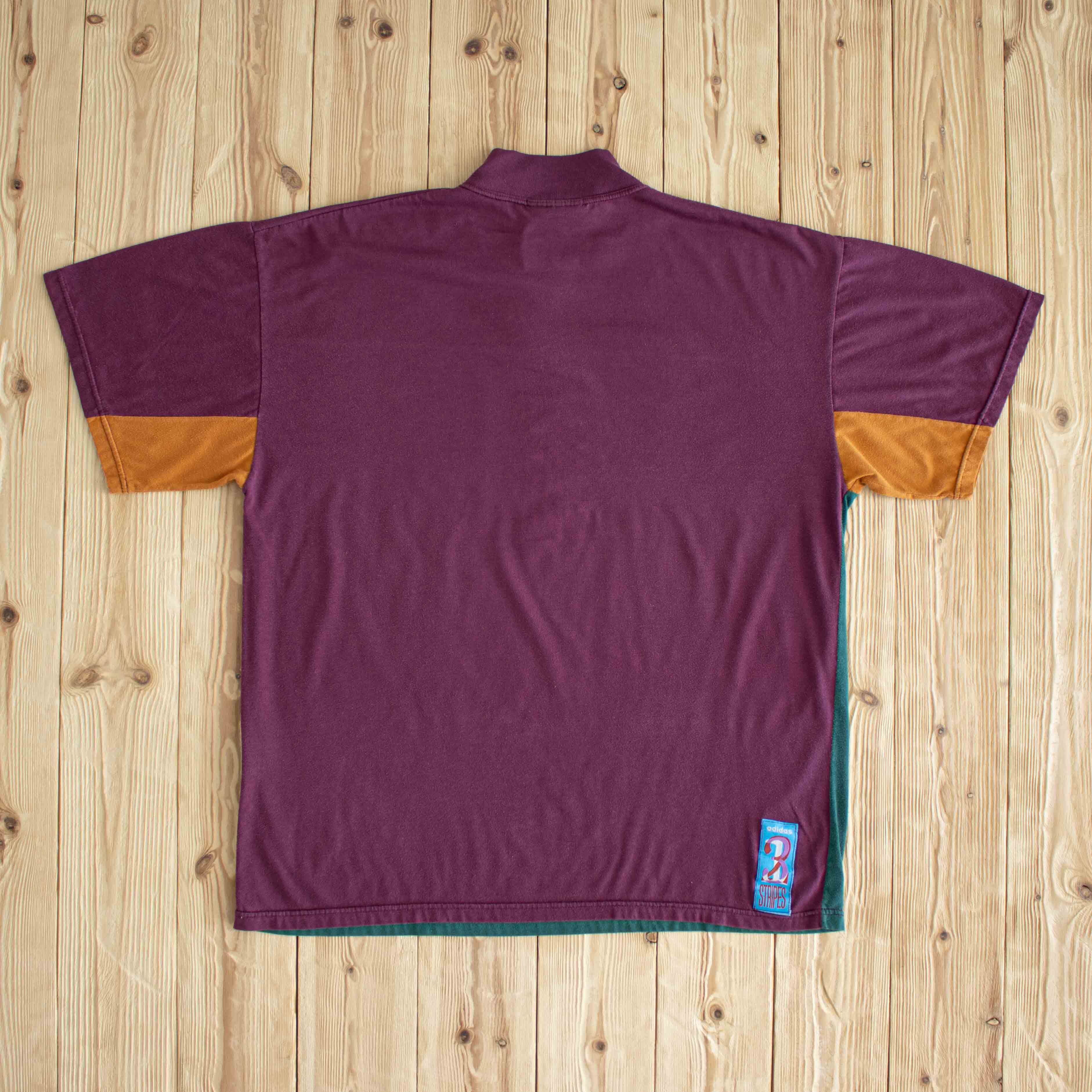 (M/L) Adidas 'One World' Vintage T-Shirt Red Green