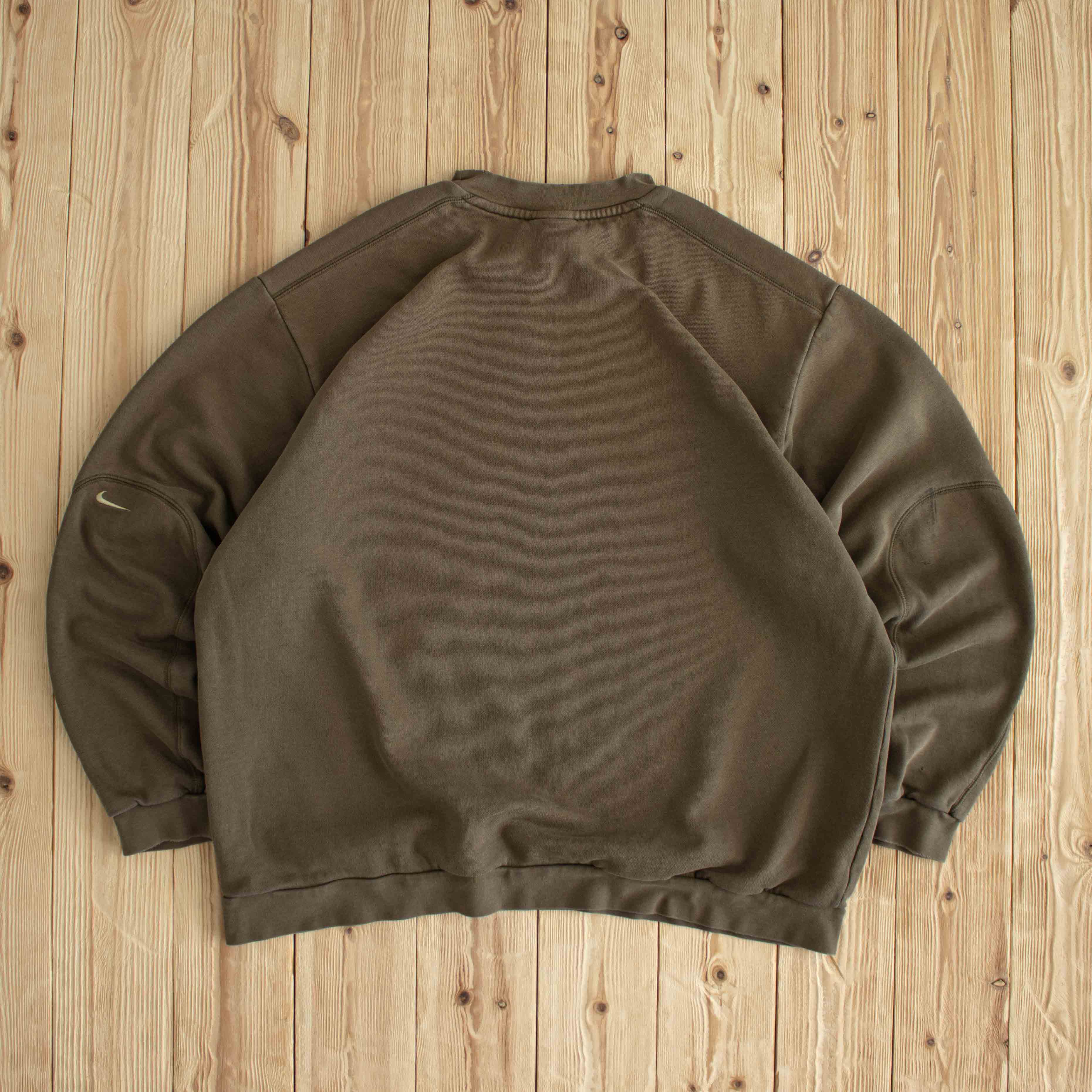 (L) Nike Vintage Embroidered Sweatshirt Brown