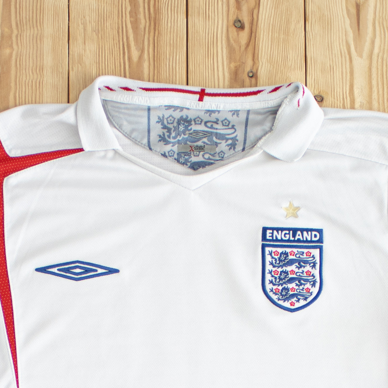 (M) Umbro England Vintage Embroidered Jersey White