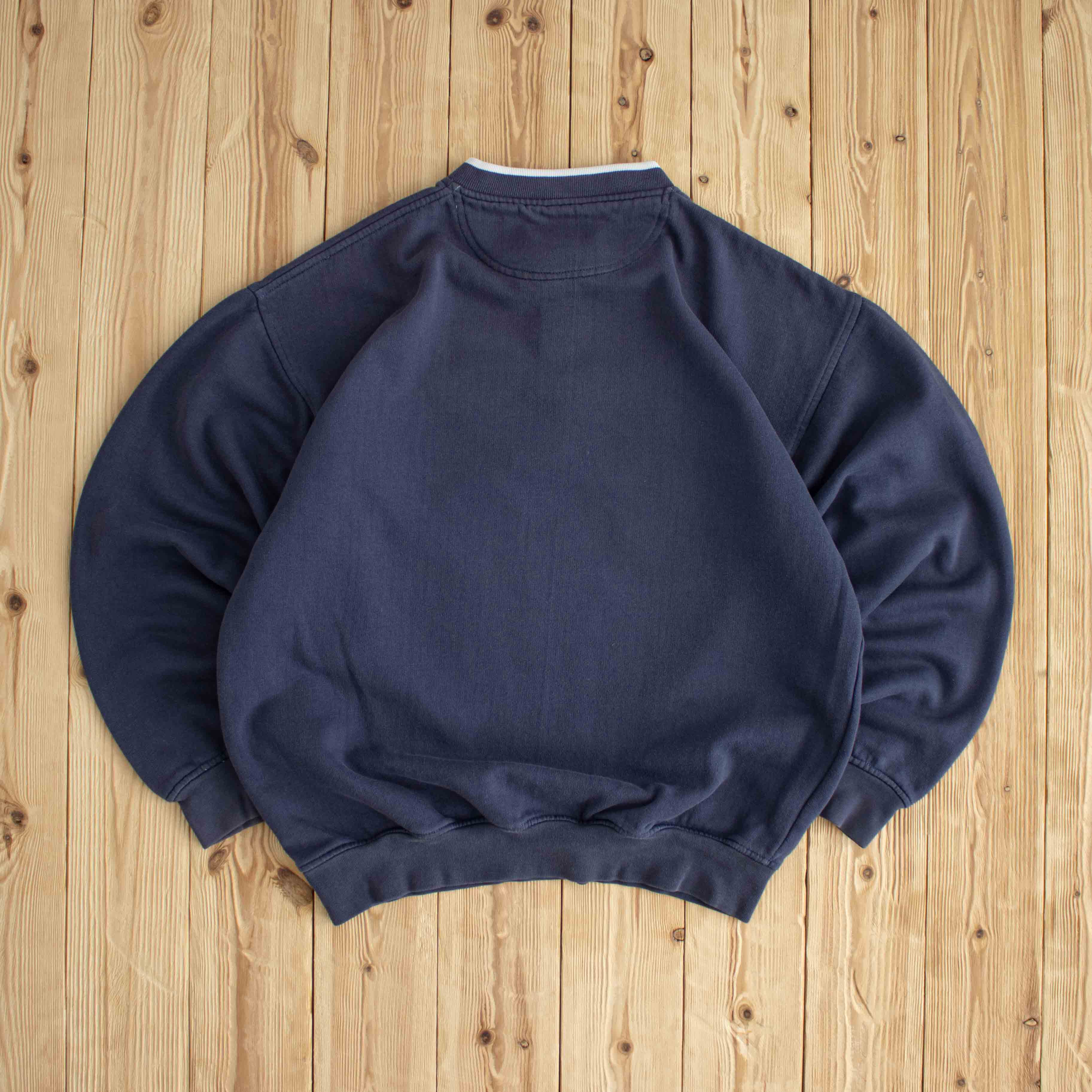 (M) Starter New York Yankees Vintage Embroidered Sweatshirt Blue