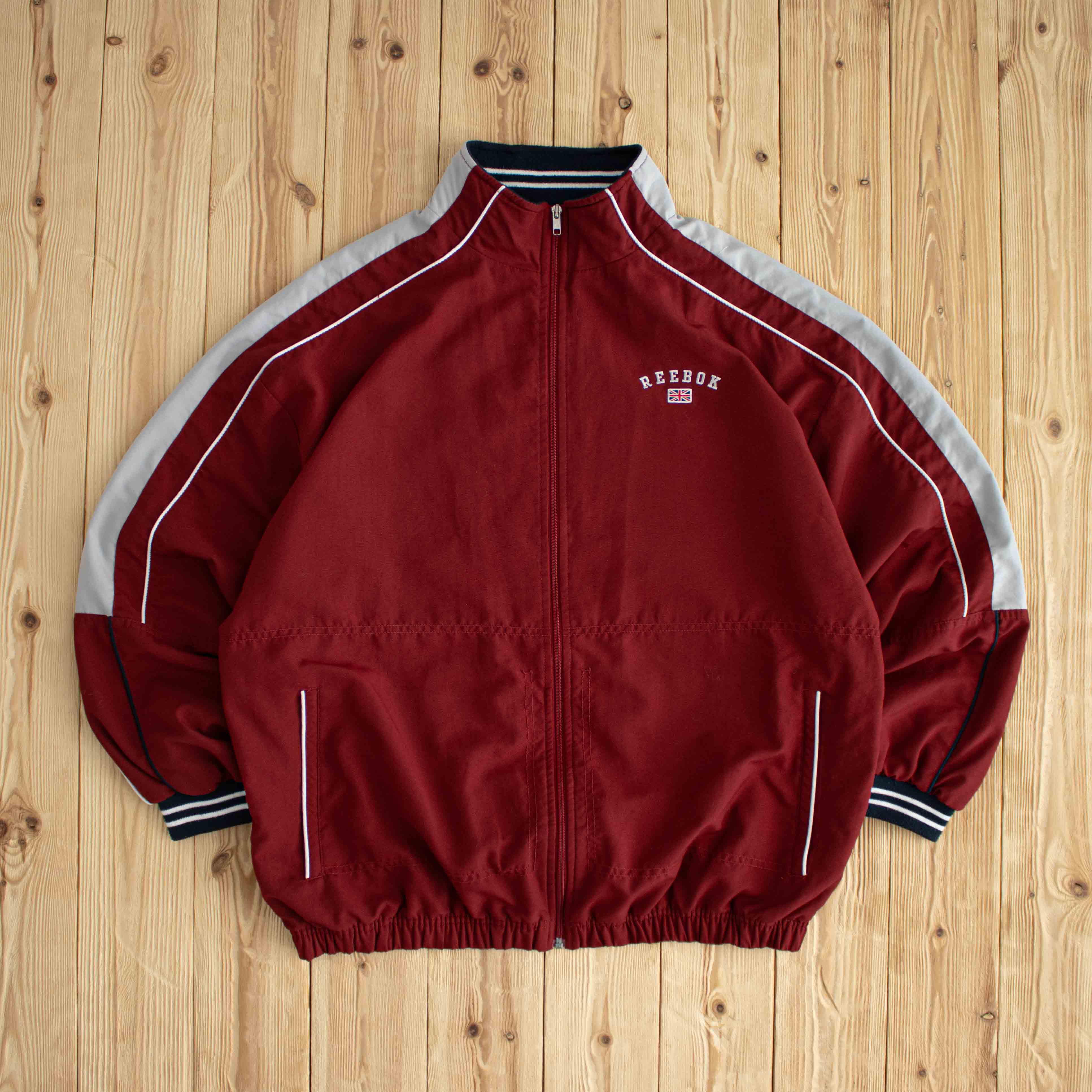 (L/XL) Reebok England Vintage Embroidered Jacket Burgundy