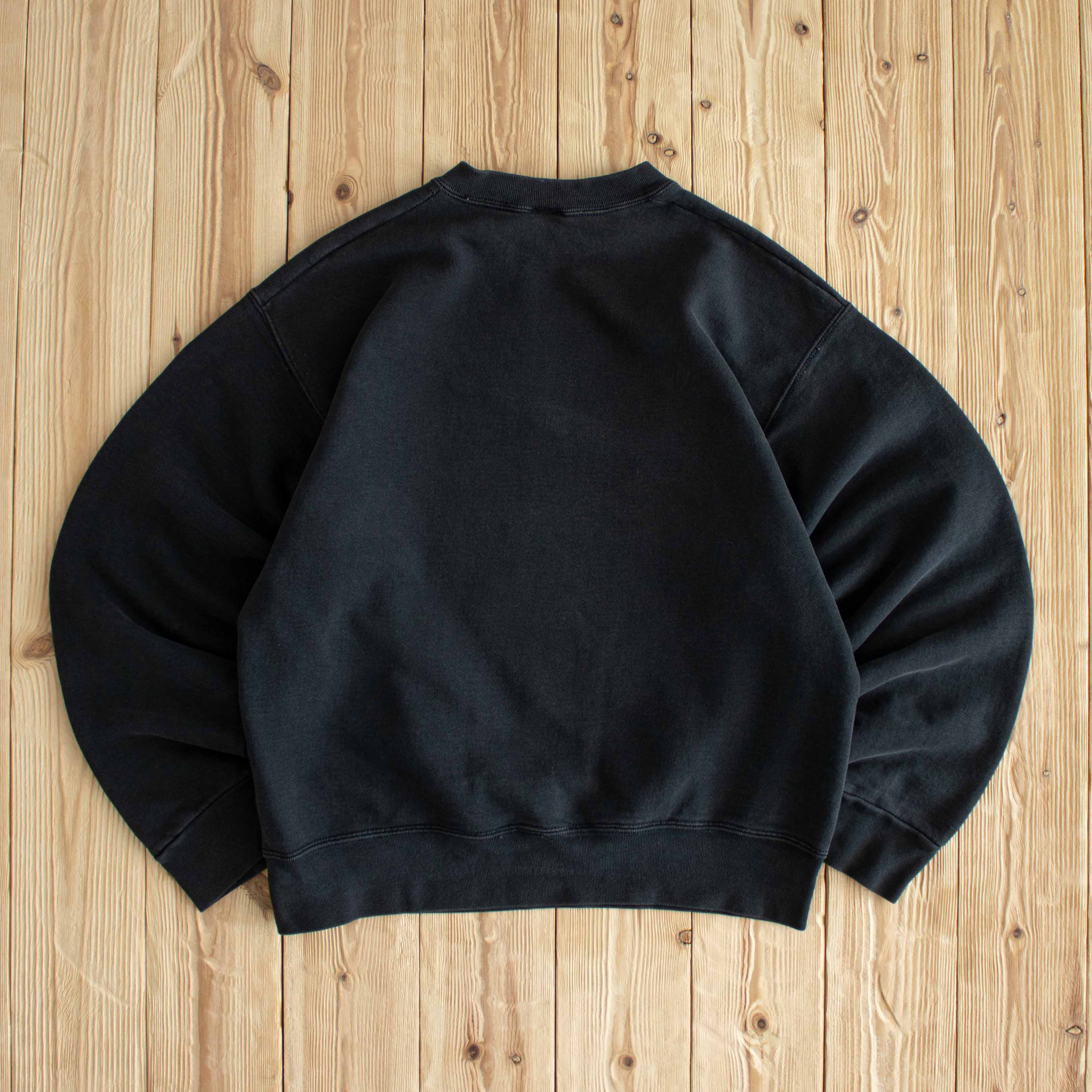 (S) Nike Swoosh Vintage Embroidered Sweatshirt Black