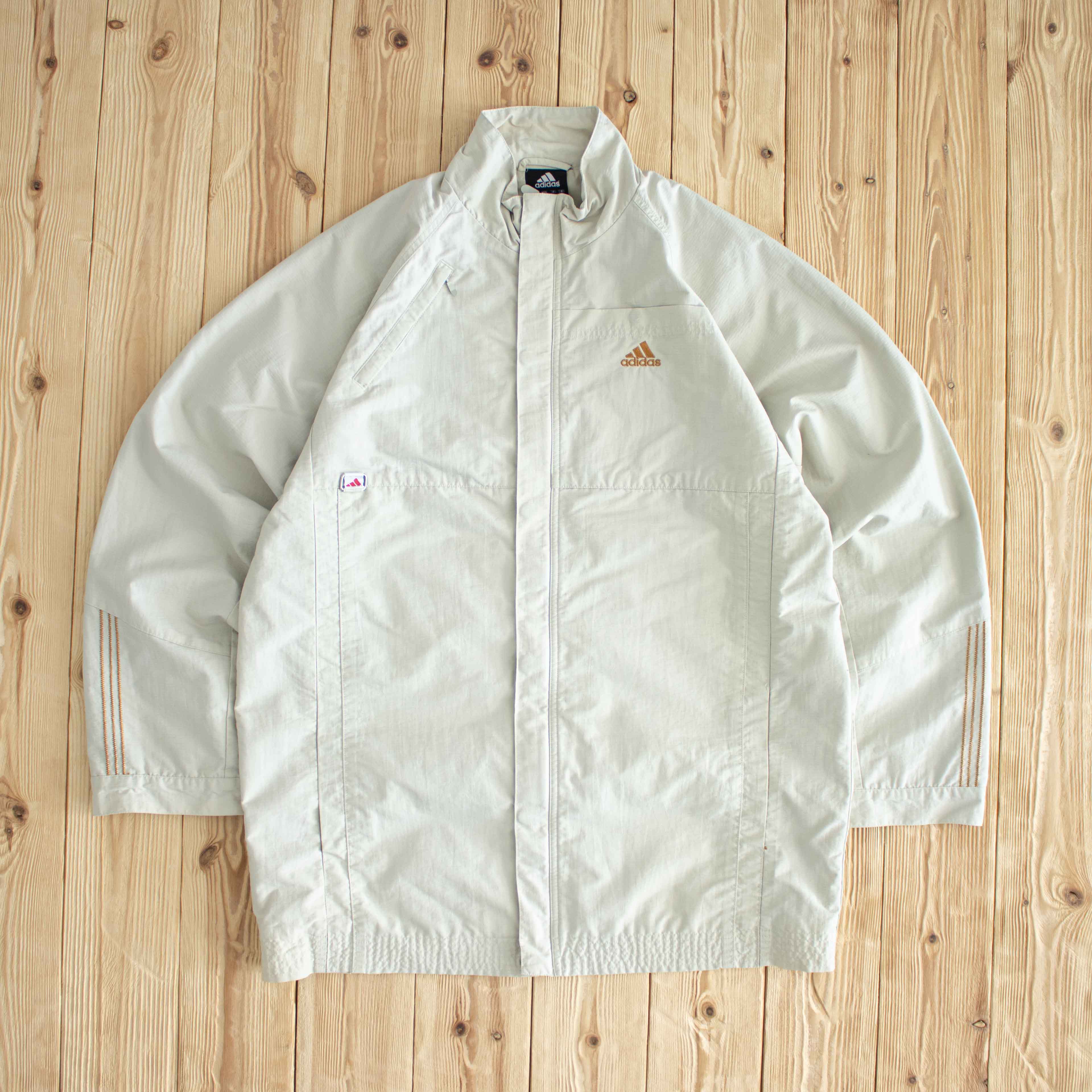 (M) Adidas Vintage Embroidered Jacket Beige