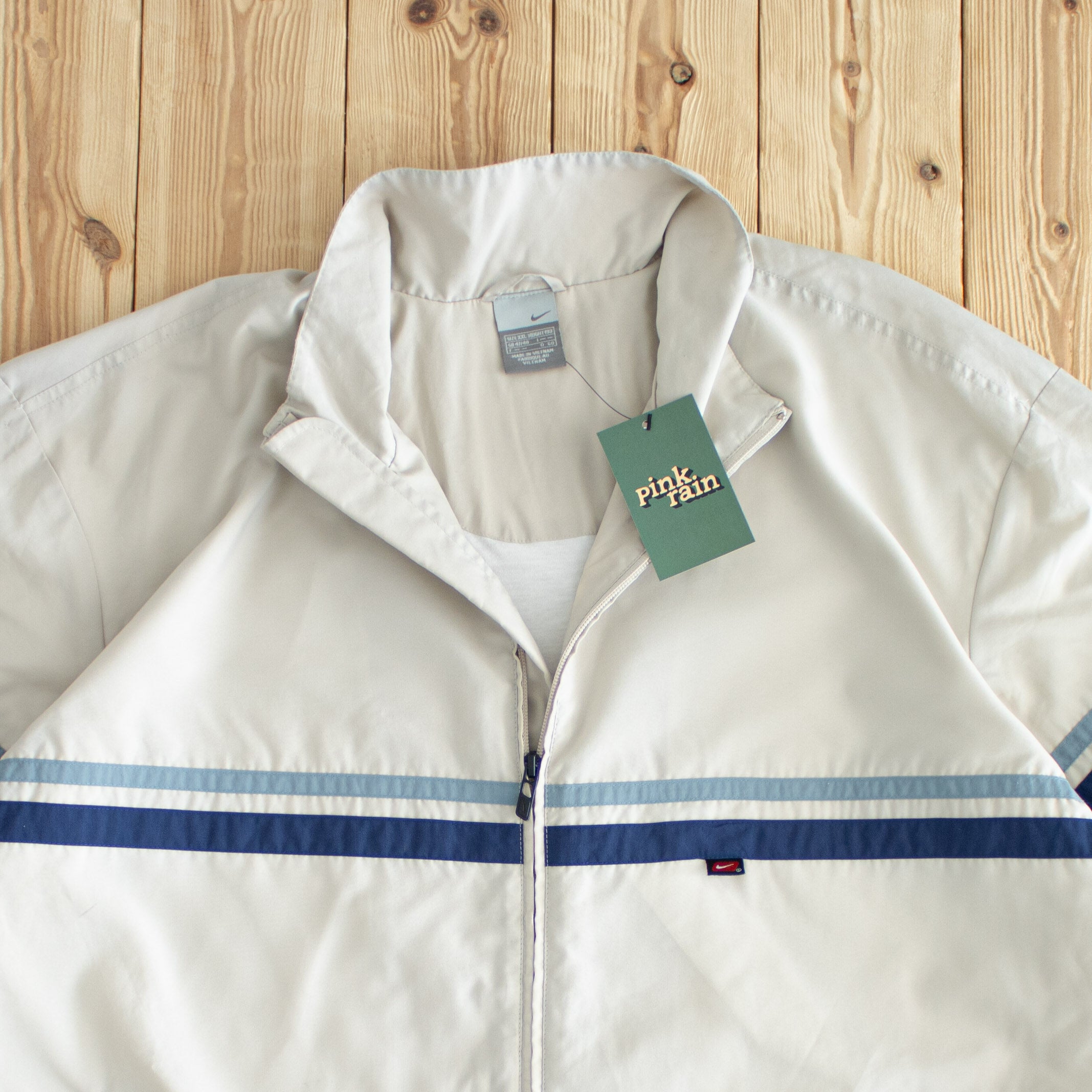 (XL/XXL) Nike Mini Swoosh Vintage Embroidered Jacket Beige
