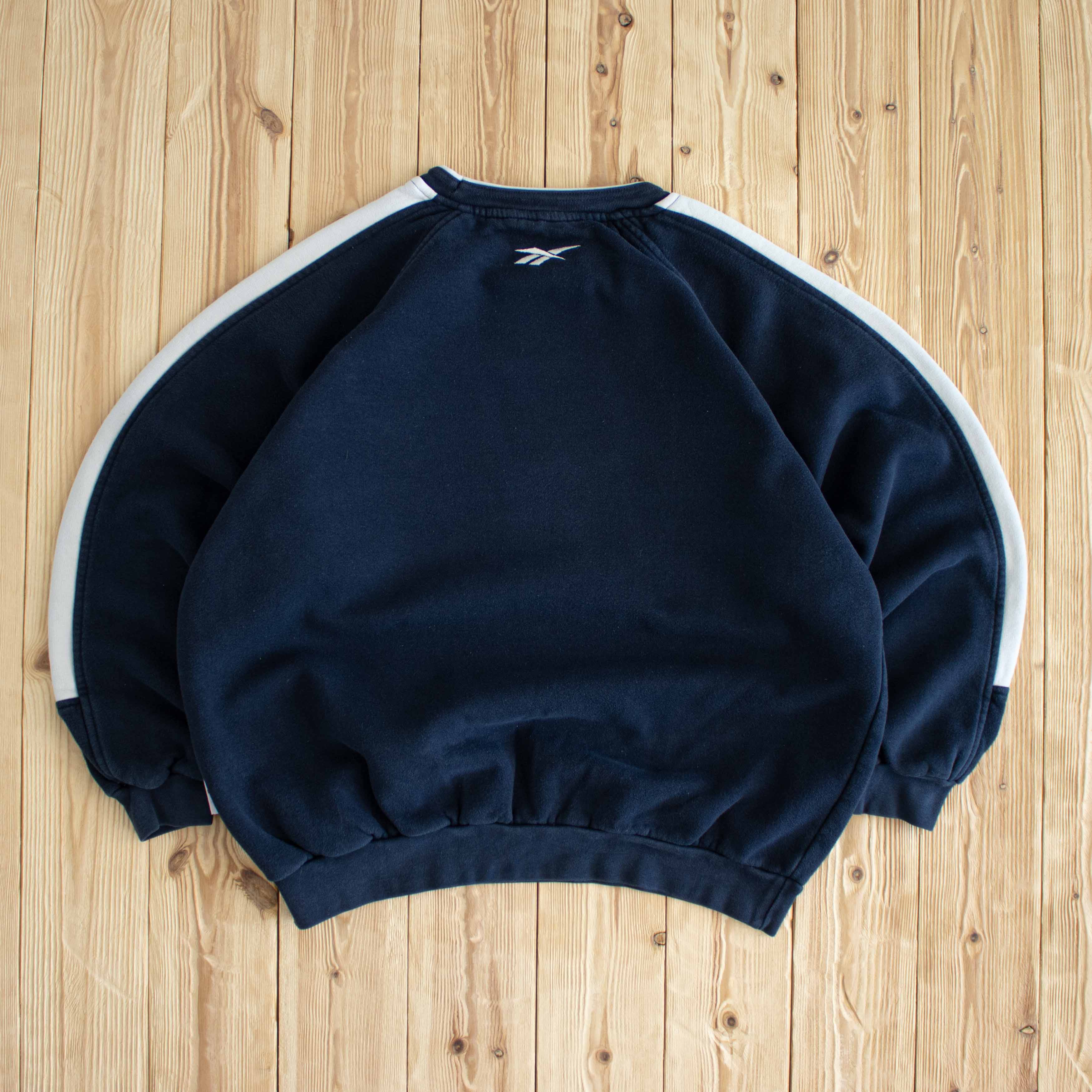 (M) Reebok Logo Vintage Embroidered Sweatshirt Blue