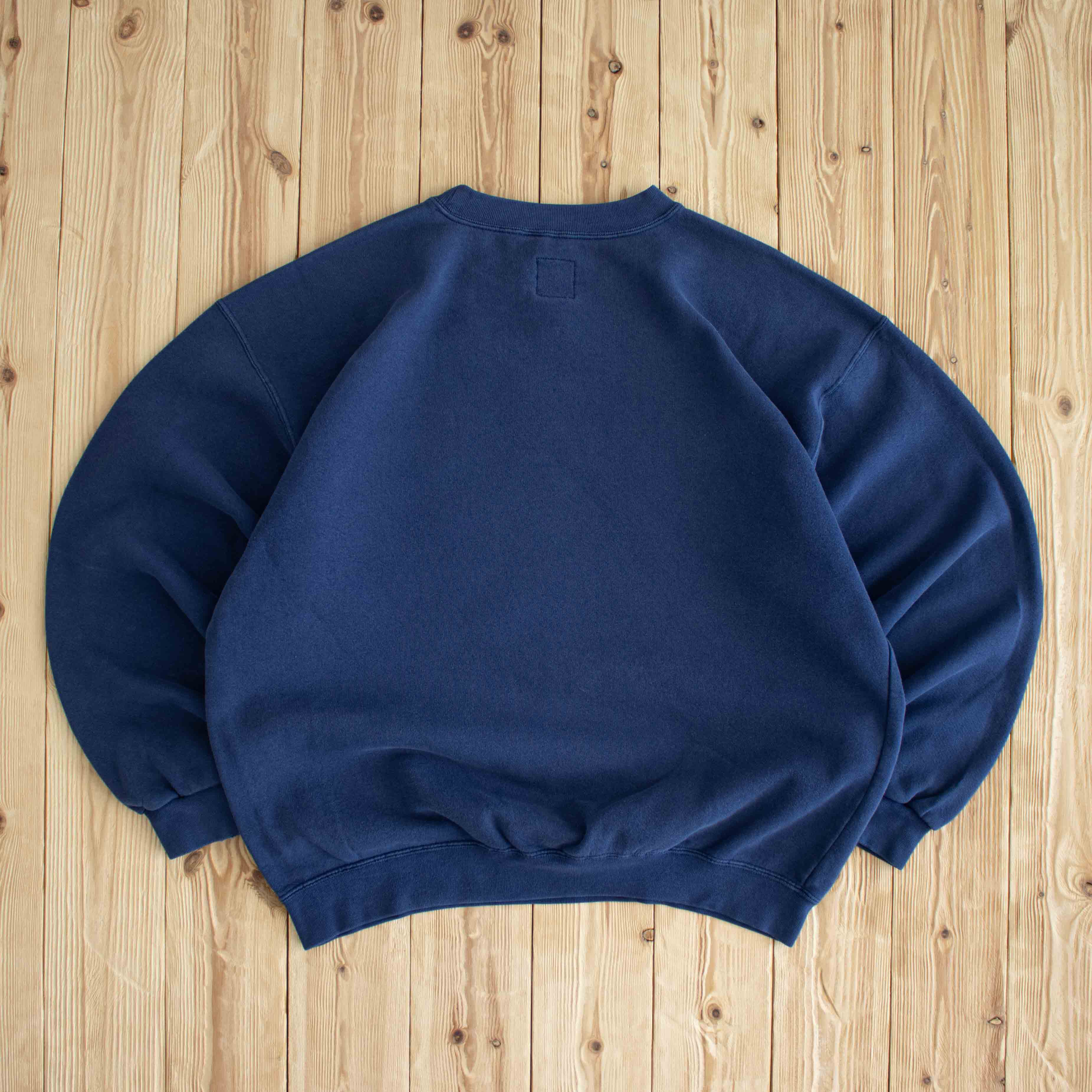 (L) Nike Vintage Essential Embroidered Sweatshirt Blue