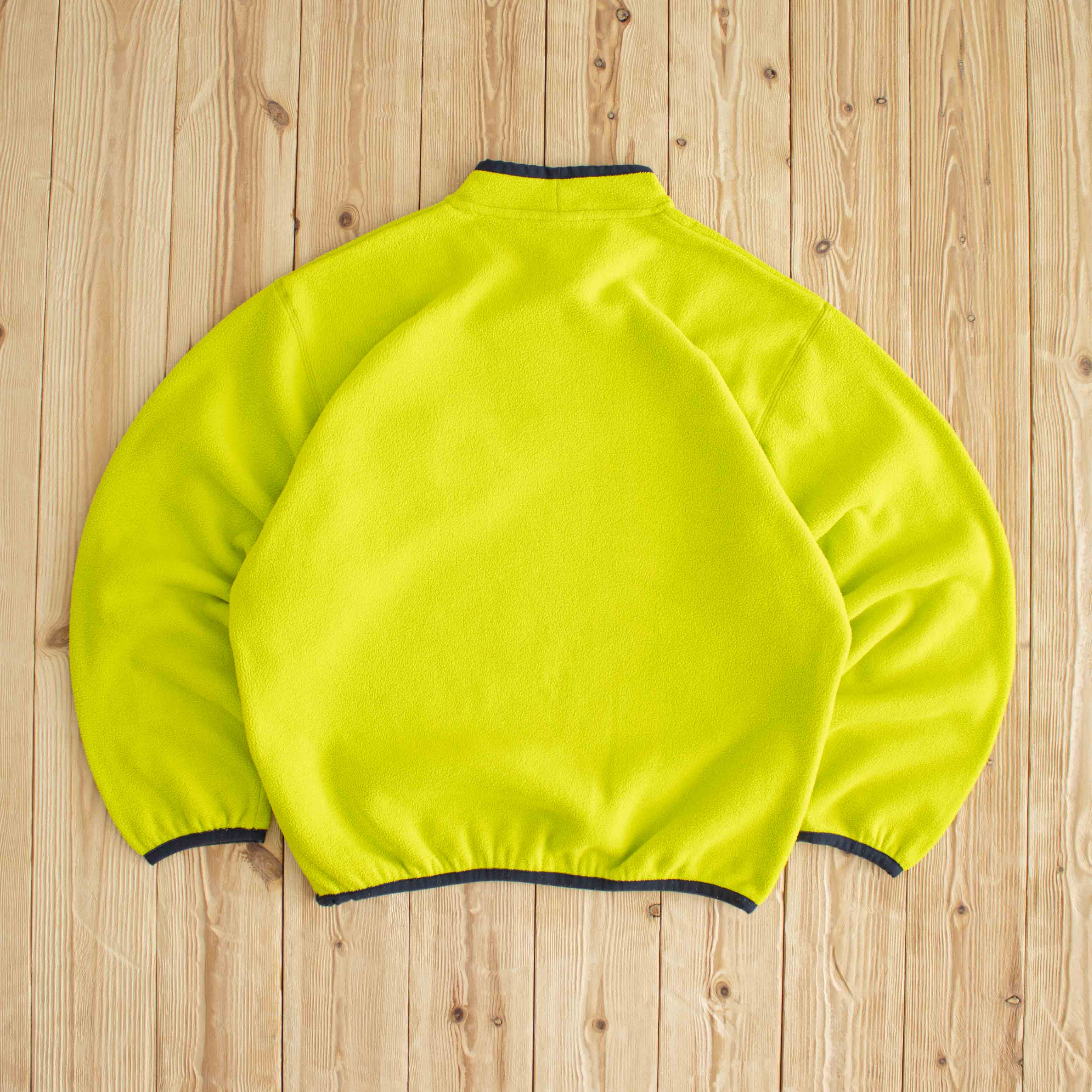 (S/M) Nike Center Swoosh Vintage Embroidered Sweatshirt Green