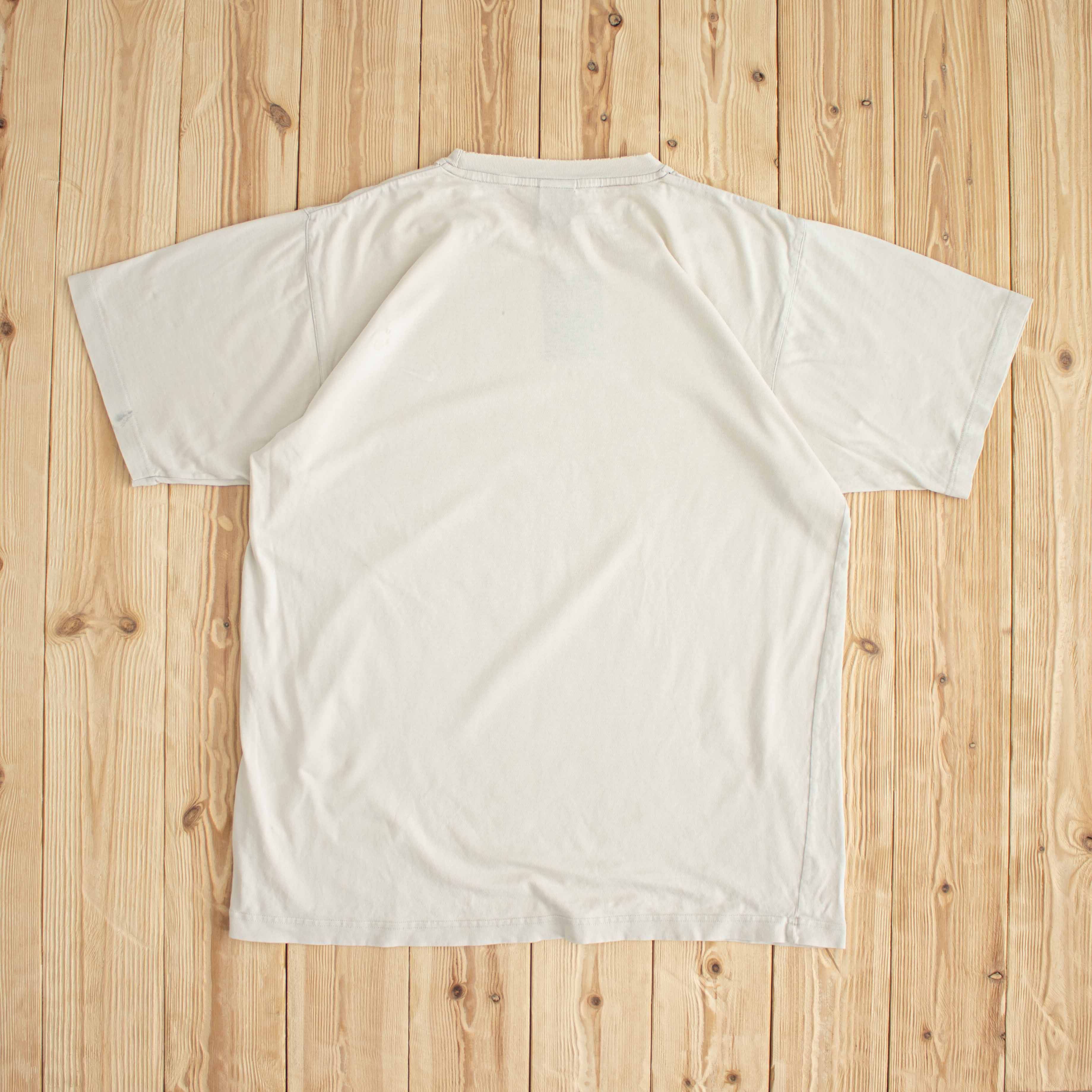 (L) Nike Vintage Essential Embroidered T-Shirt Beige