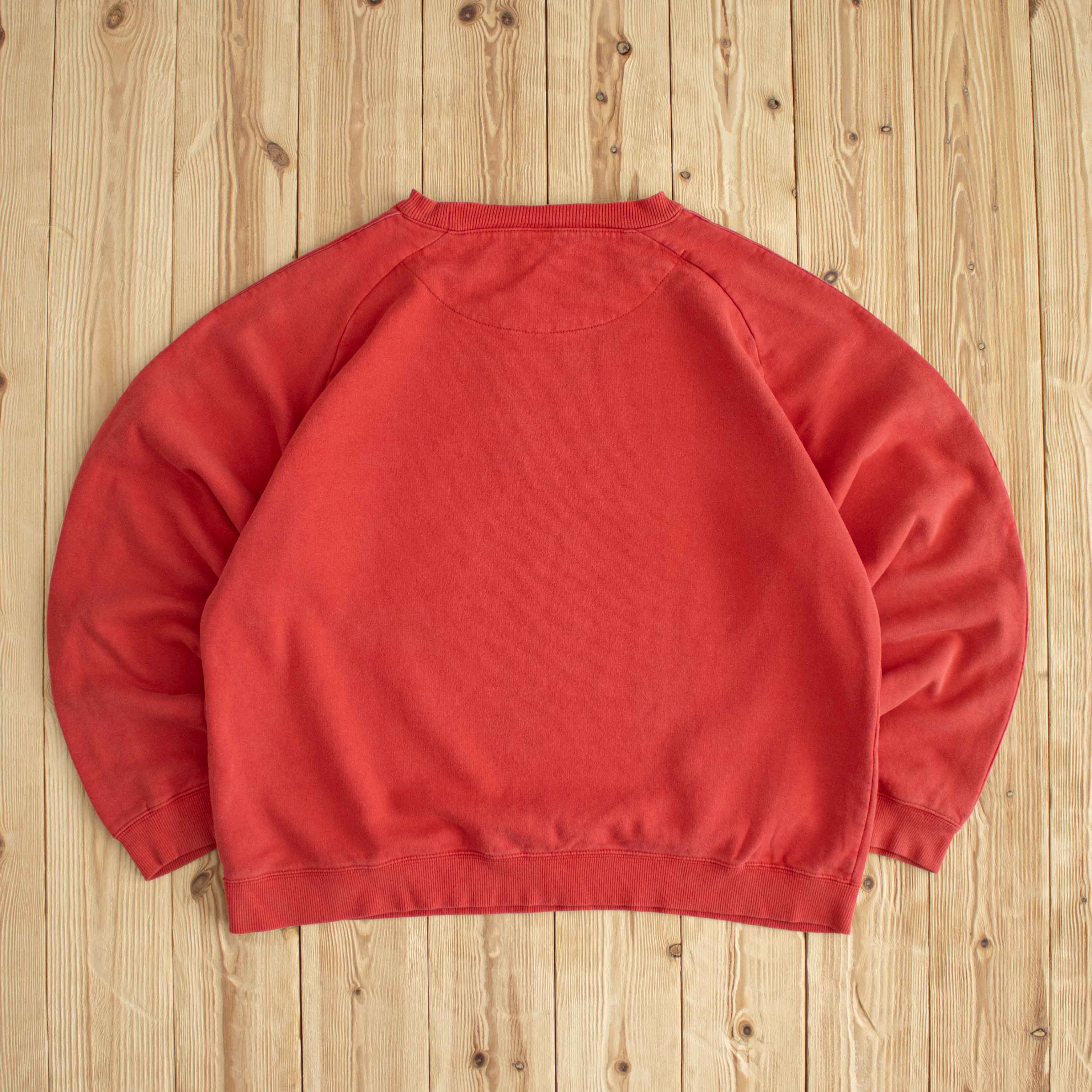 (M) Nike Logo Vintage Embroidered Sweatshirt Red