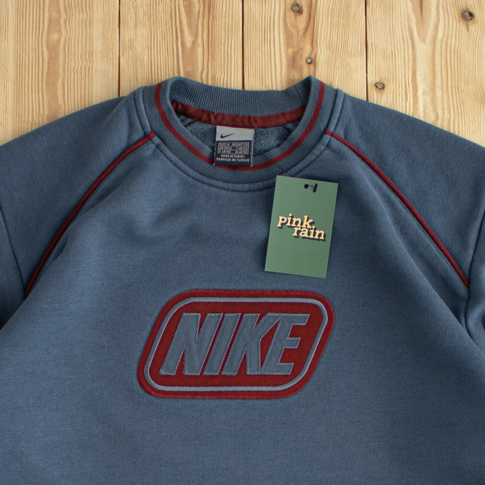 (M) Nike Spell Out Vintage Embroidered Sweatshirt Blue