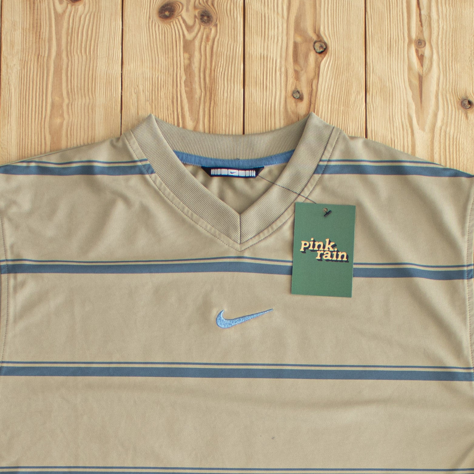 (M/L) Nike Center Swoosh Vintage Embroidered T-Shirt Brown