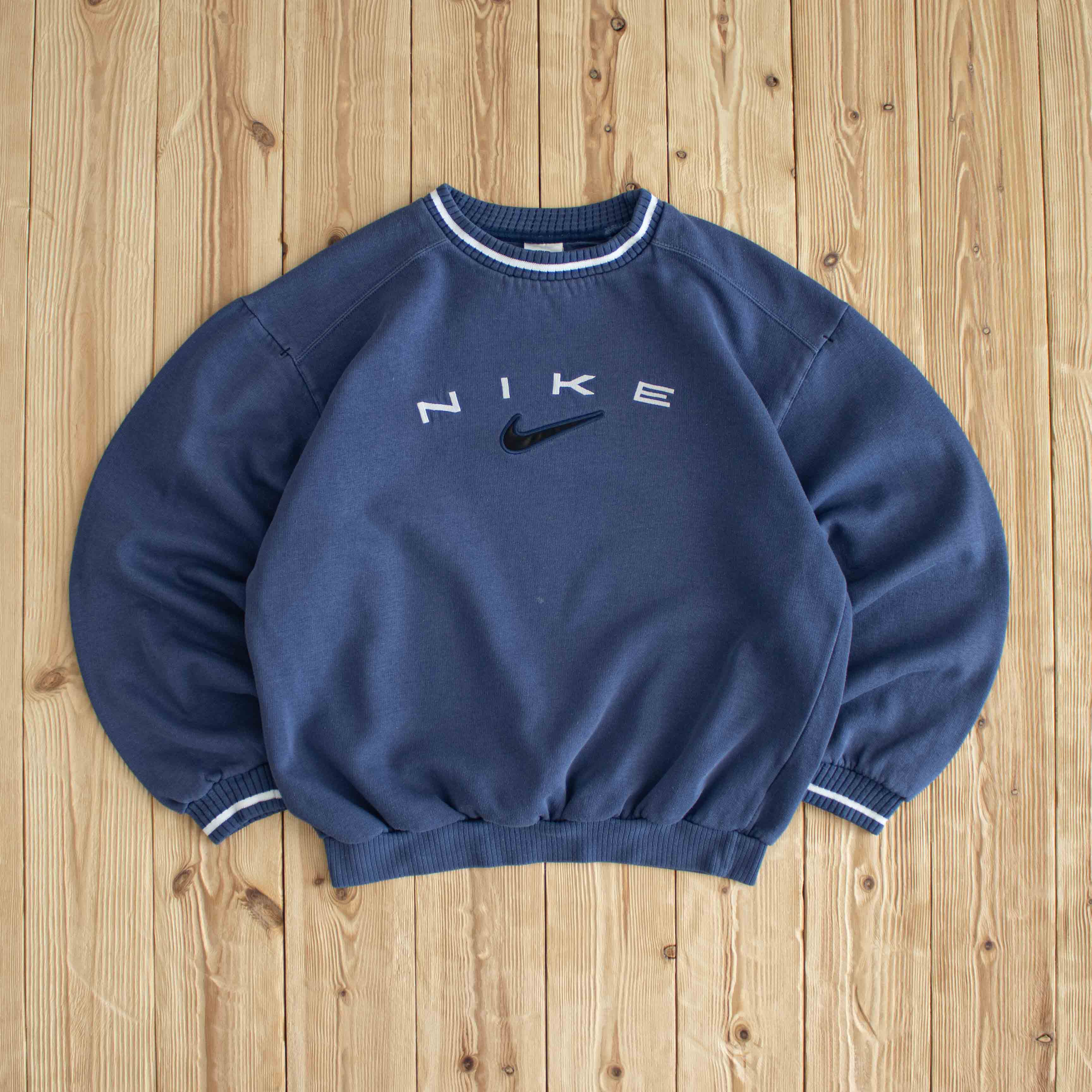 (S) Nike Spell Out Vintage Embroidered Sweatshirt Blue