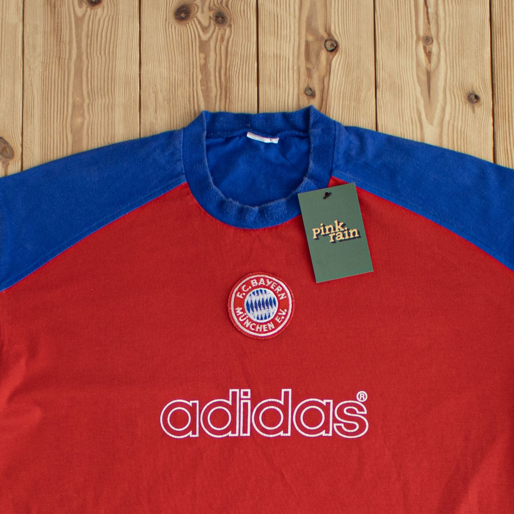 (M/L) Adidas F.C Bayern Munich Vintage Embroidered T-Shirt Blue Red