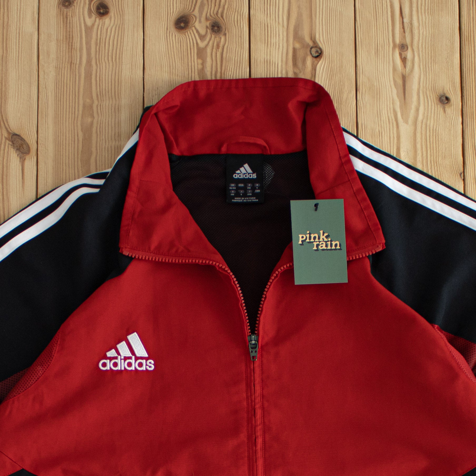 (L/XL) Adidas Vintage Embroidered Jacket Red Black
