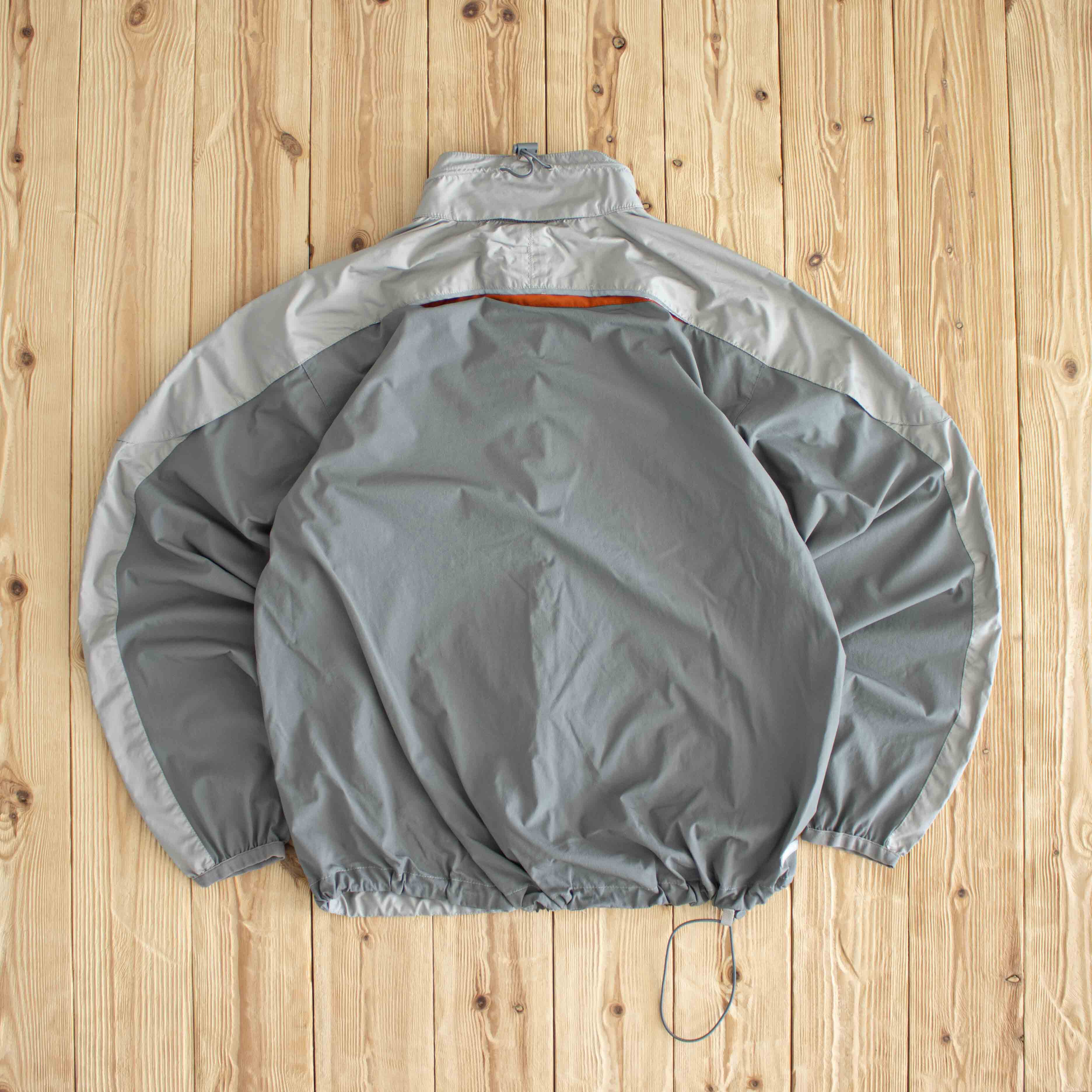 (M) Nike Vintage Essential Embroidered Light Jacket Gray