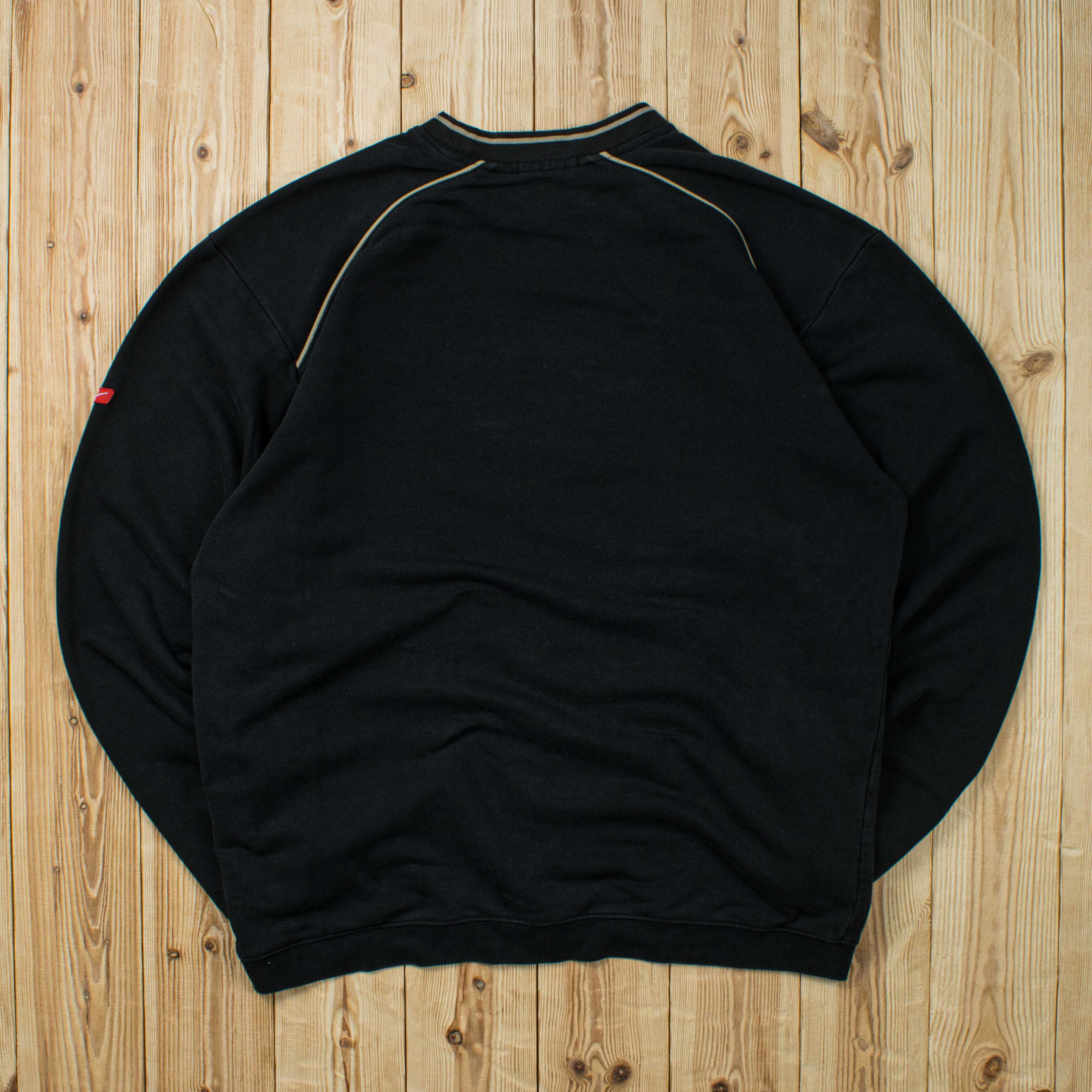 (XL) Vintage Nike Spell Out Embroidered Sweatshirt