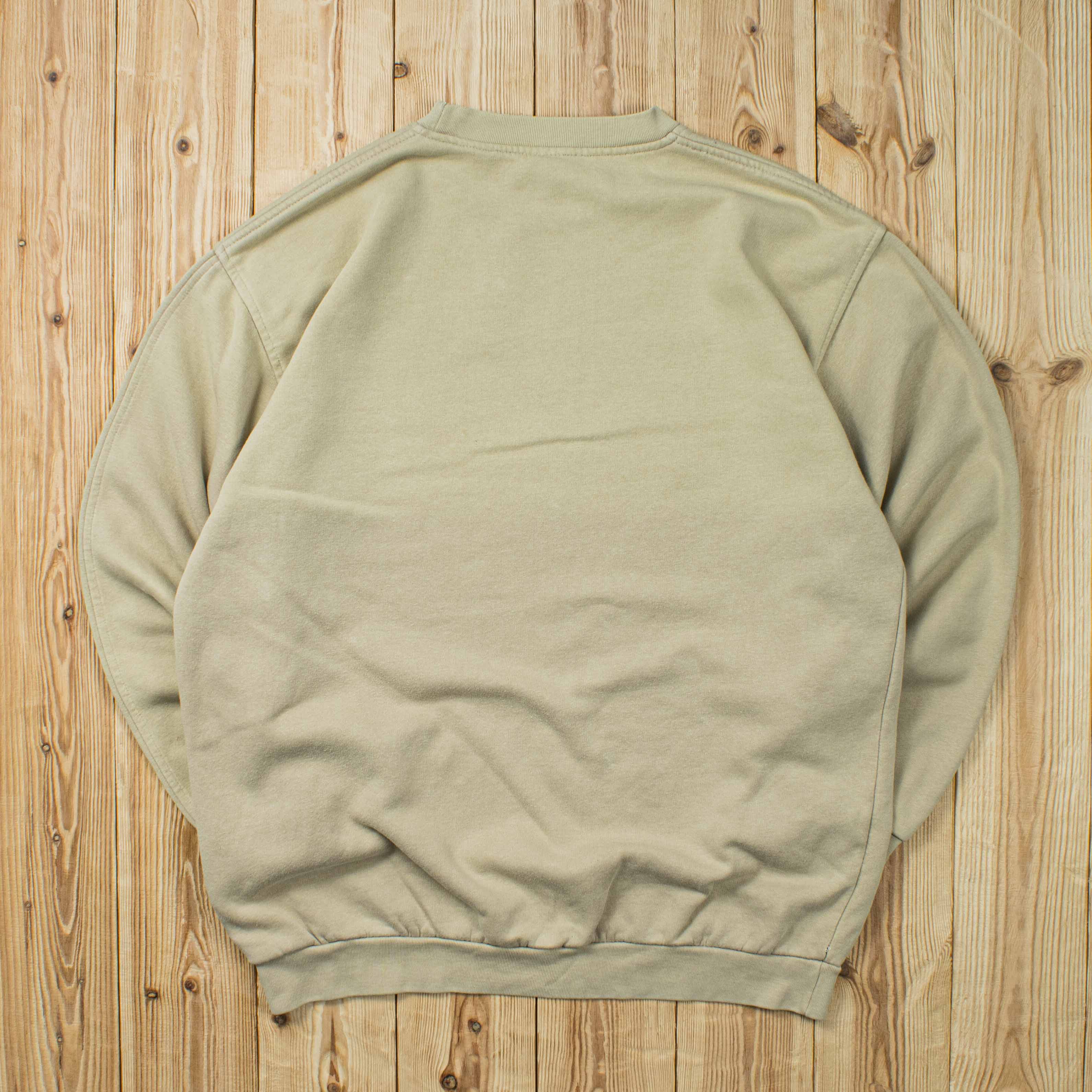 (M) Vintage Nike Essential Embroidered Sweatshirt
