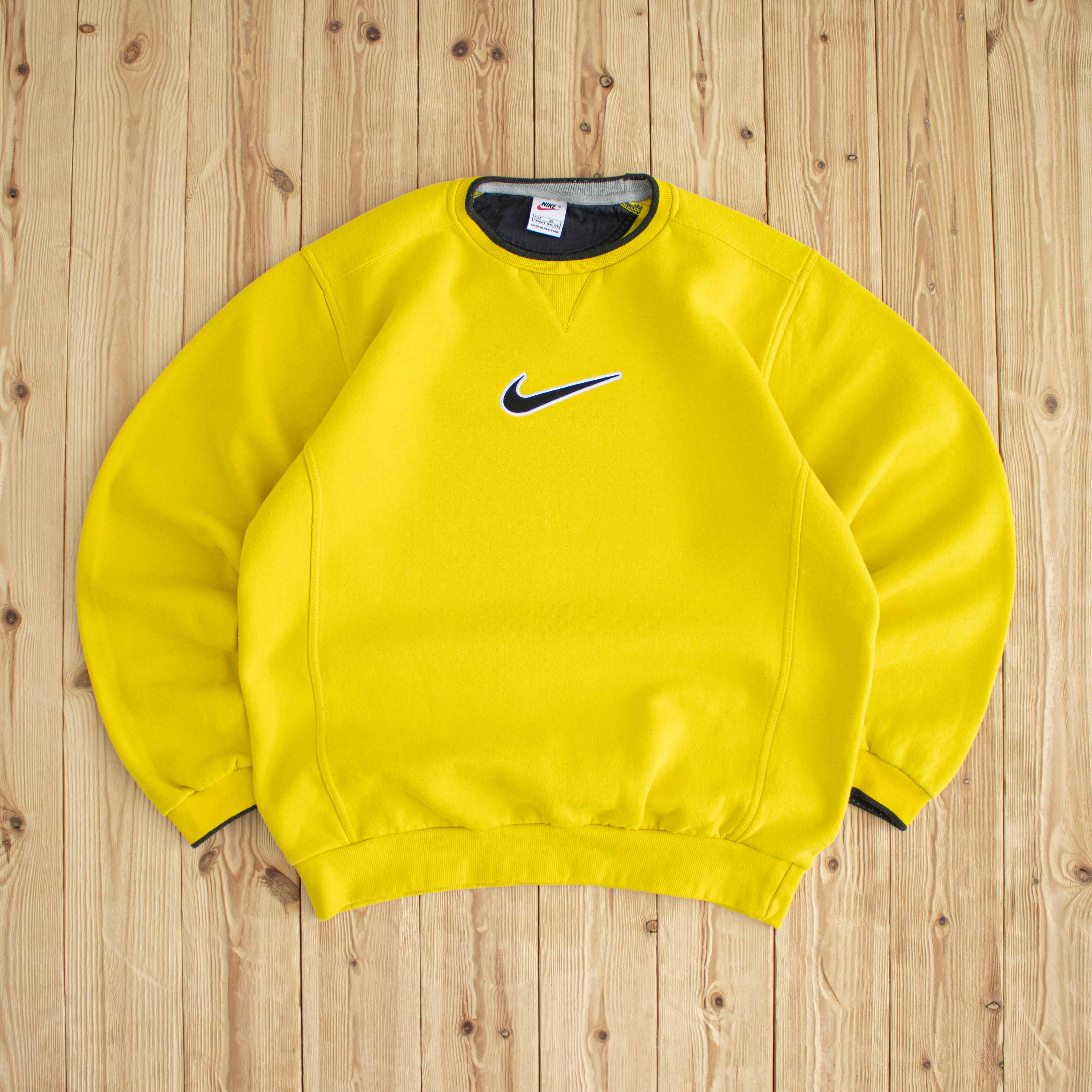 (L/XL) Nike Swoosh Vintage Embroidered Sweatshirt Yellow