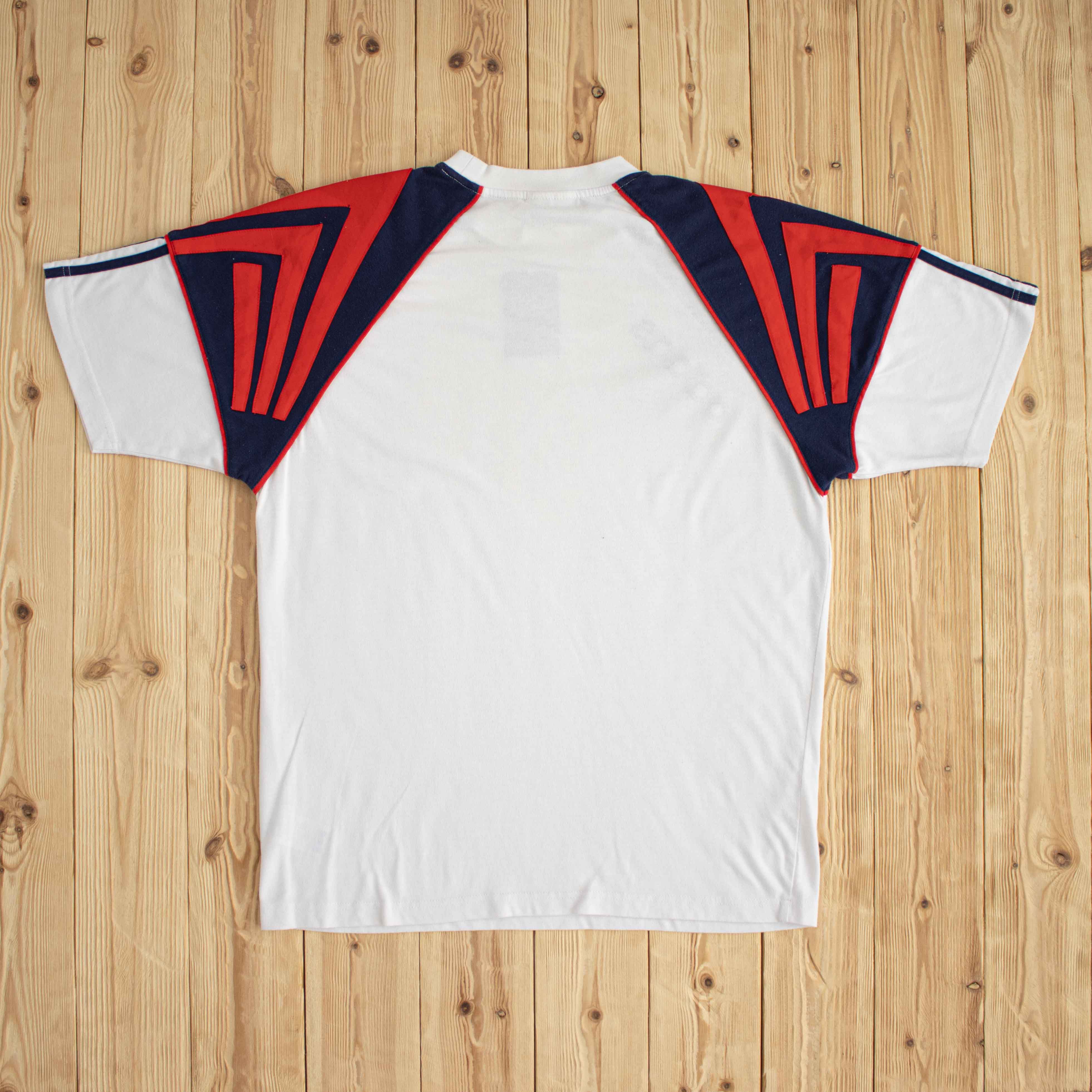 (L) Adidas Vintage Embroidered T-Shirt White