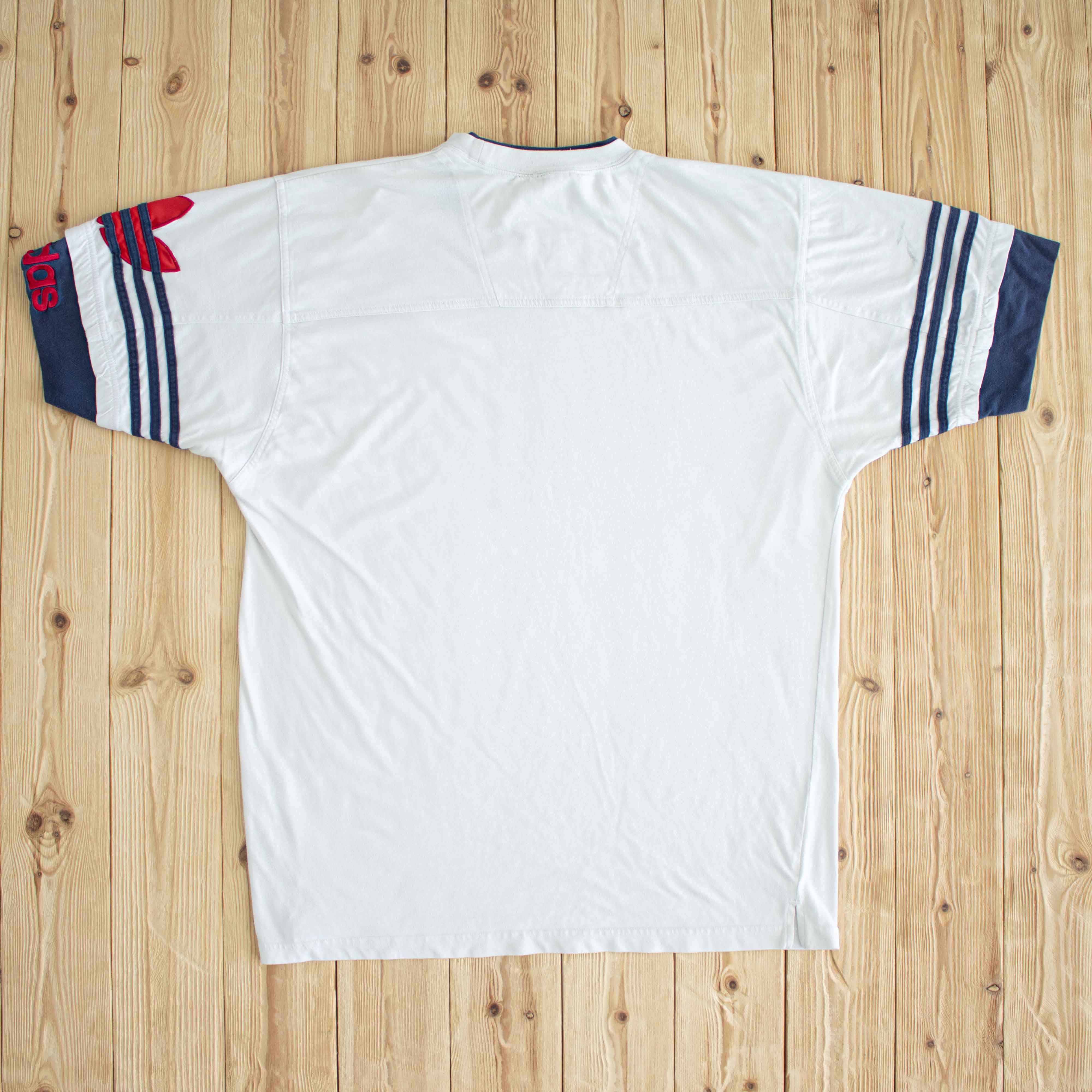 (L) Adidas Vintage Embroidered T-Shirt White