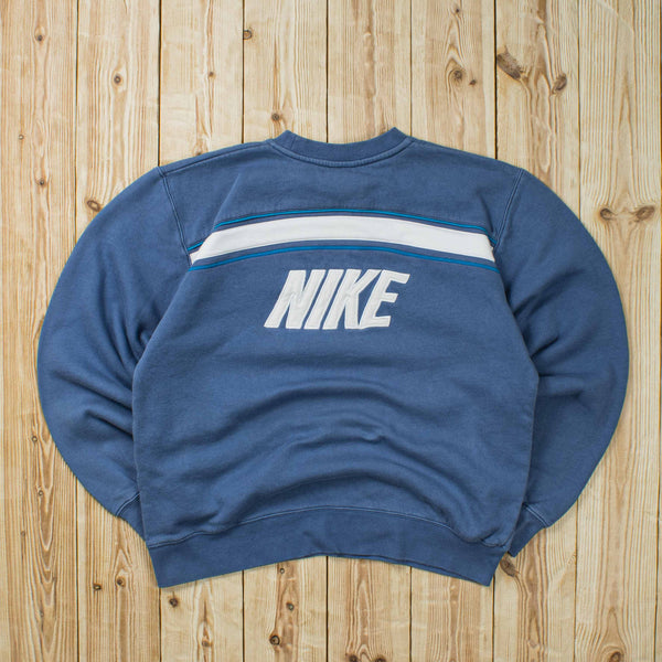 (M) Vintage Nike Essential Embroidered Sweatshirt