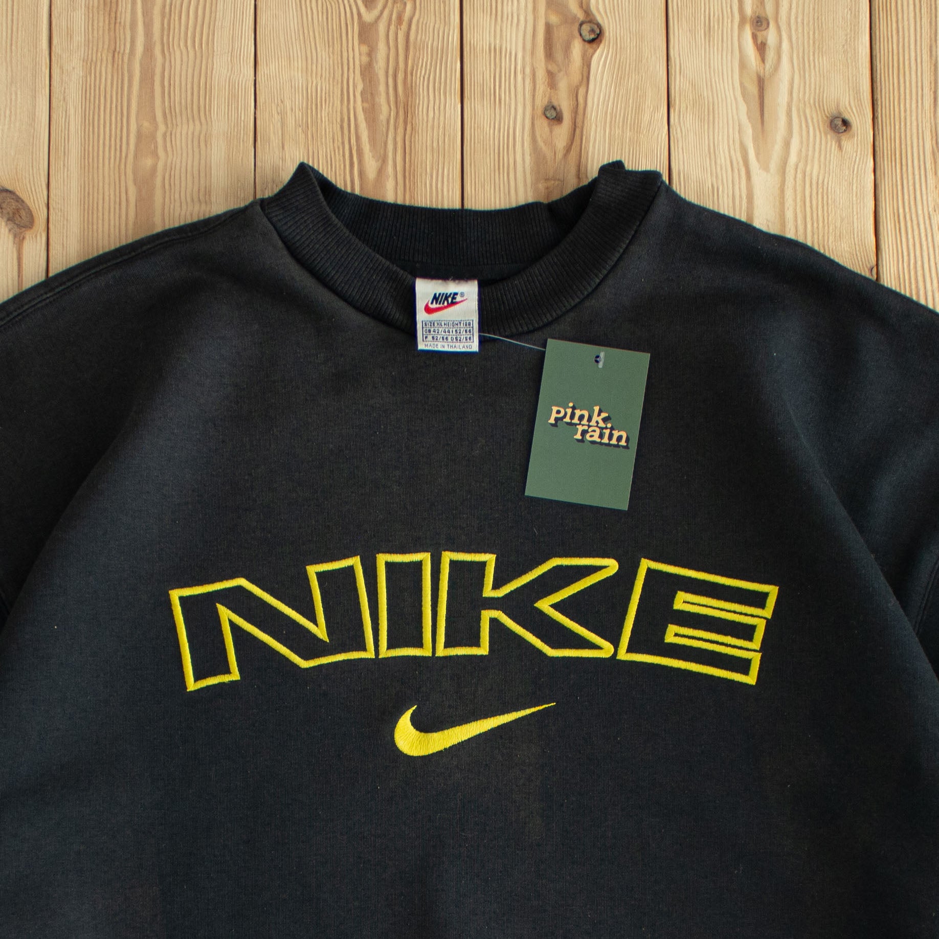 (L) Nike Spell Out Vintage Embroidered Sweatshirt Black